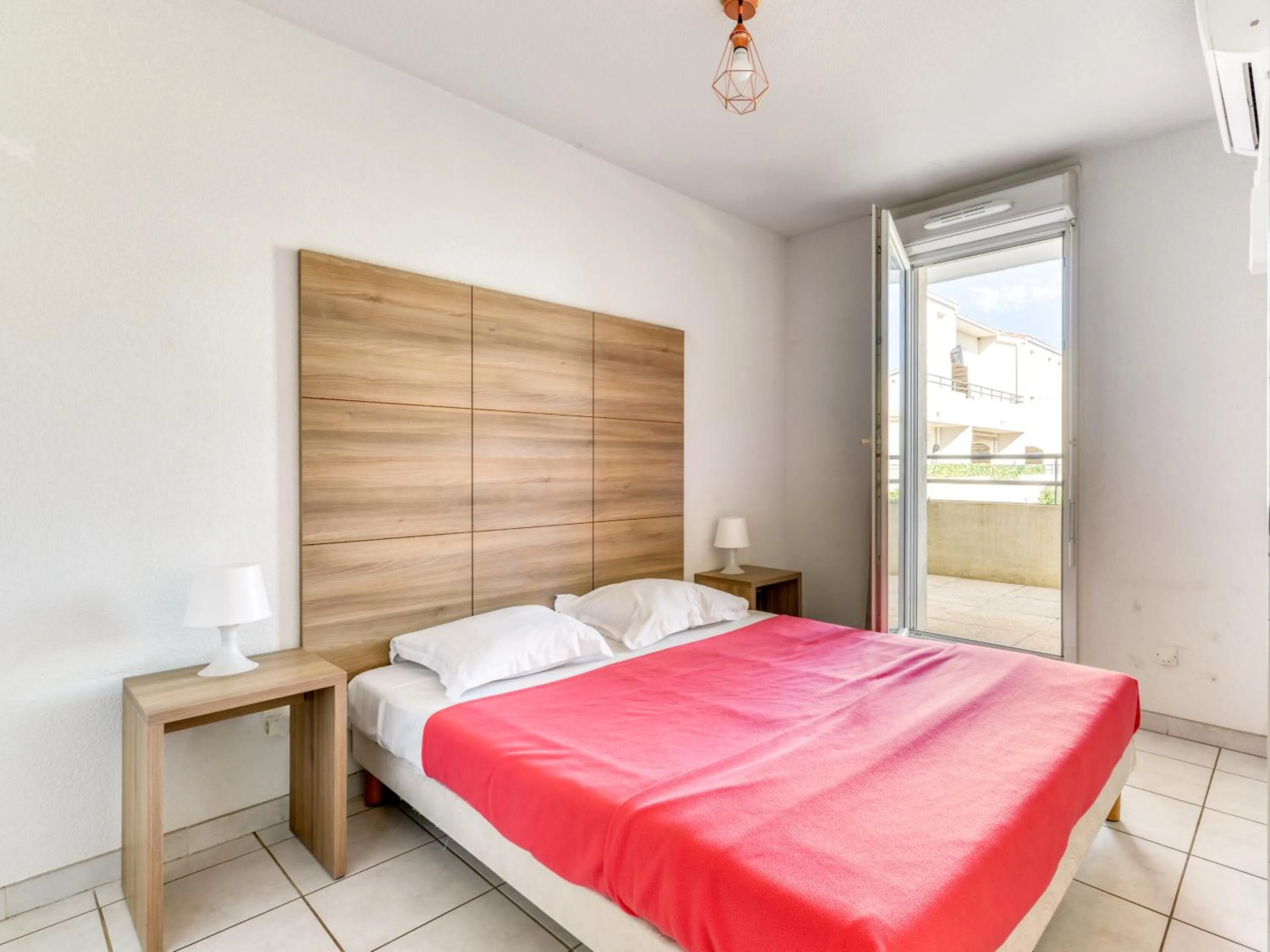 Bedroom, Bed in Vacancéole - Résidence Cap Camargue