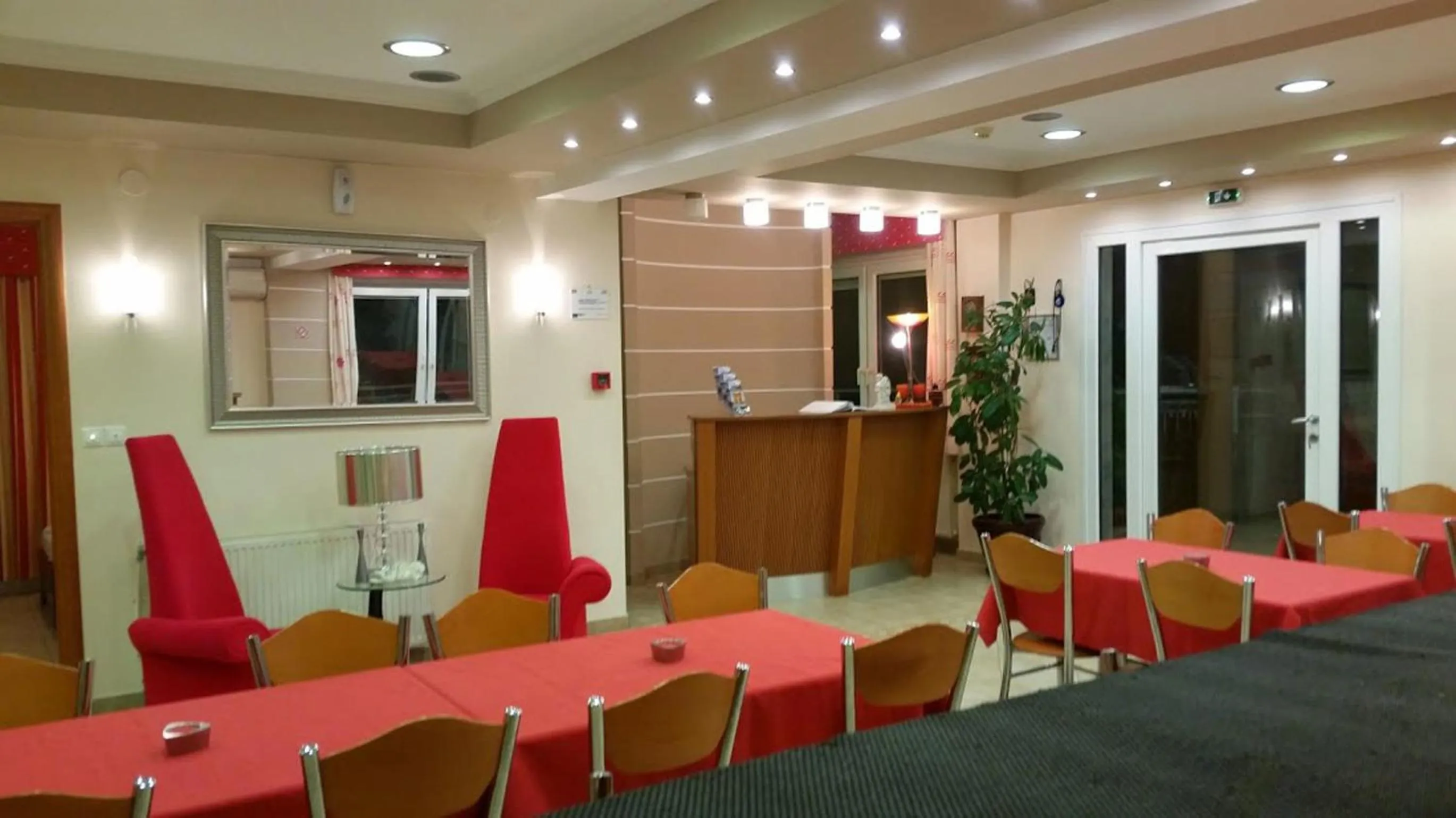 Lobby or reception in Hotel Souita