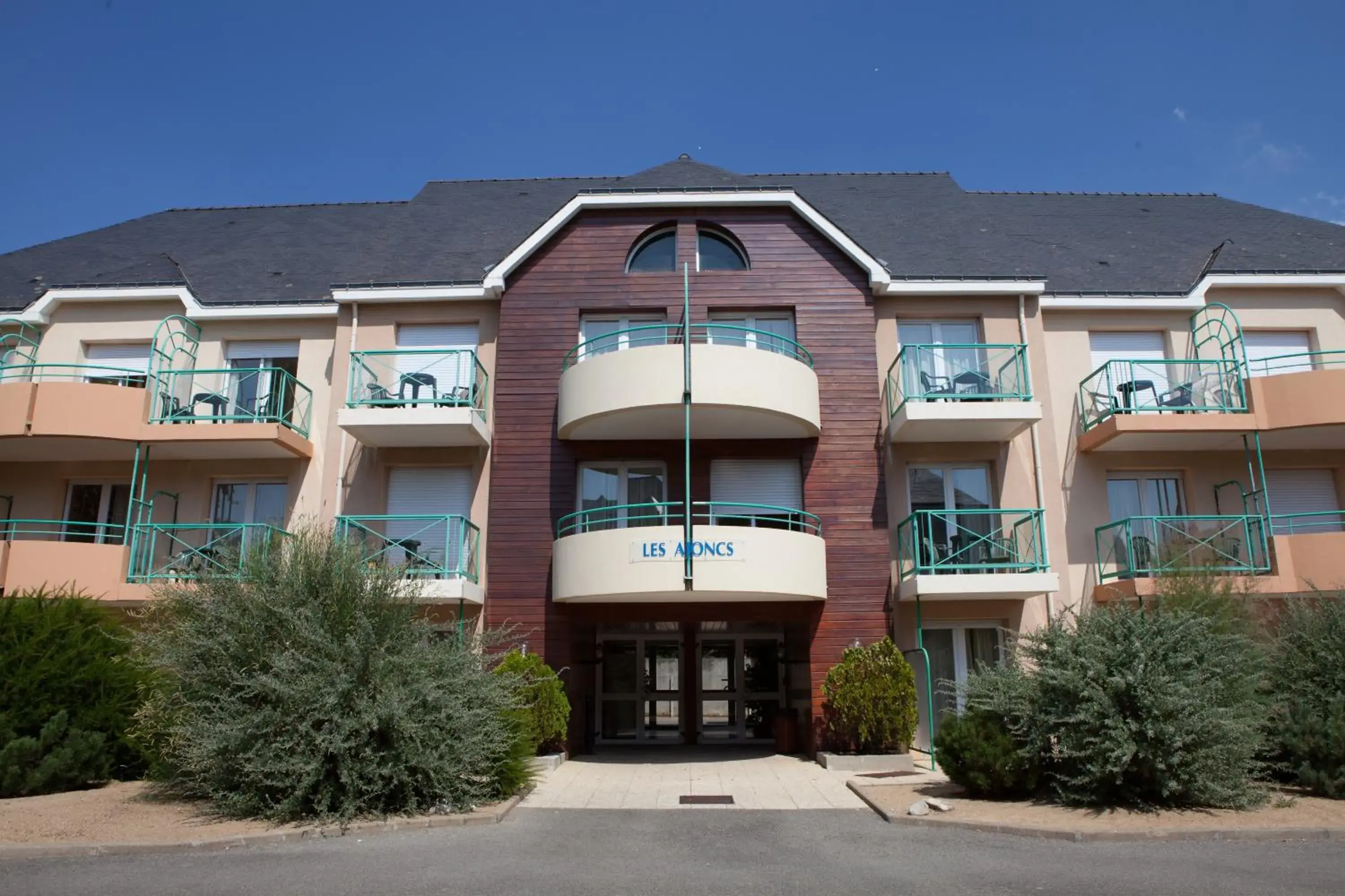 Double Room in Azureva Pornichet Baie de La Baule Double Room in Azureva Pornichet Baie de La Baule