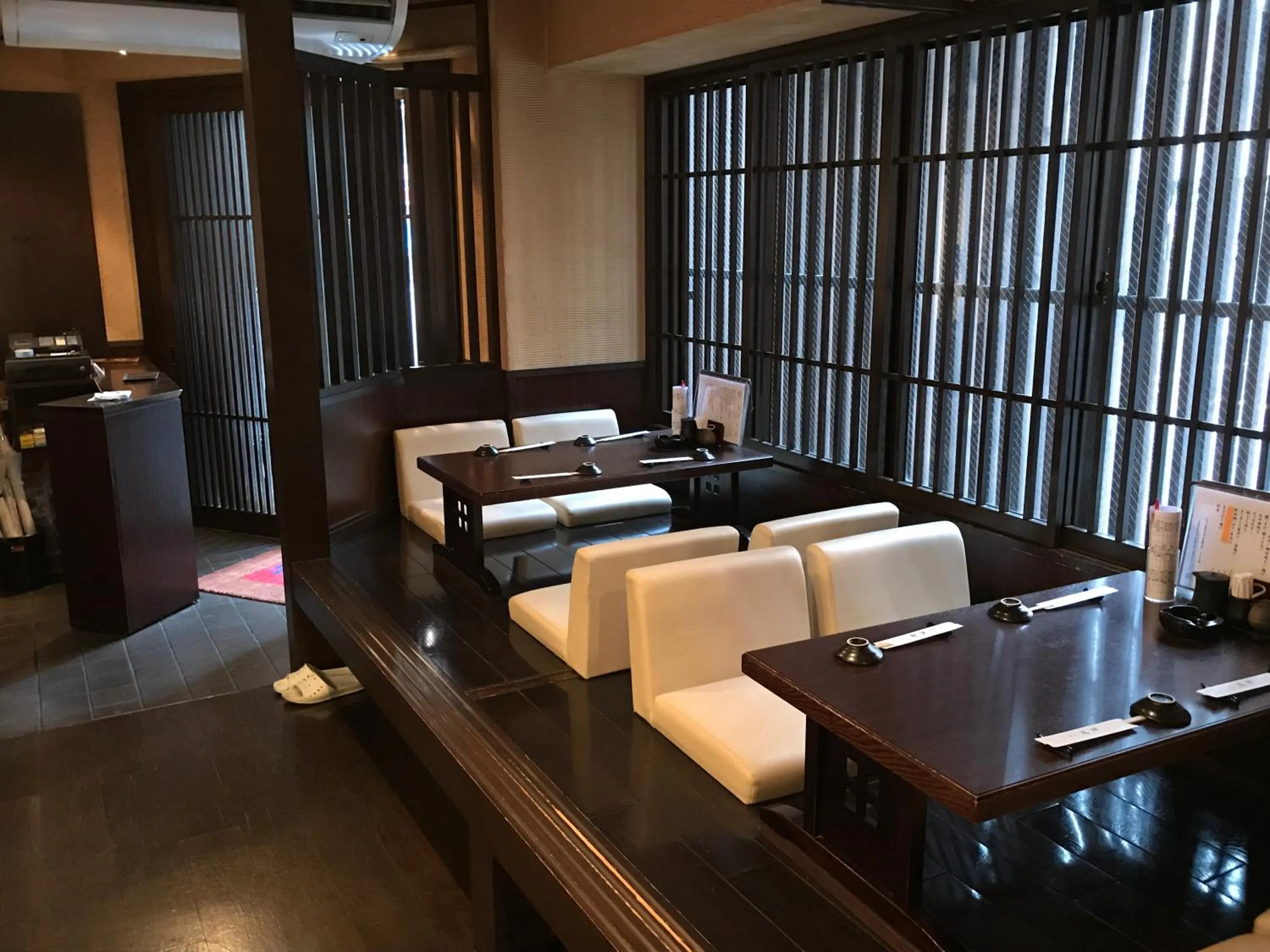 Restaurant/places to eat in Hotel Owl Tokyo Nippori