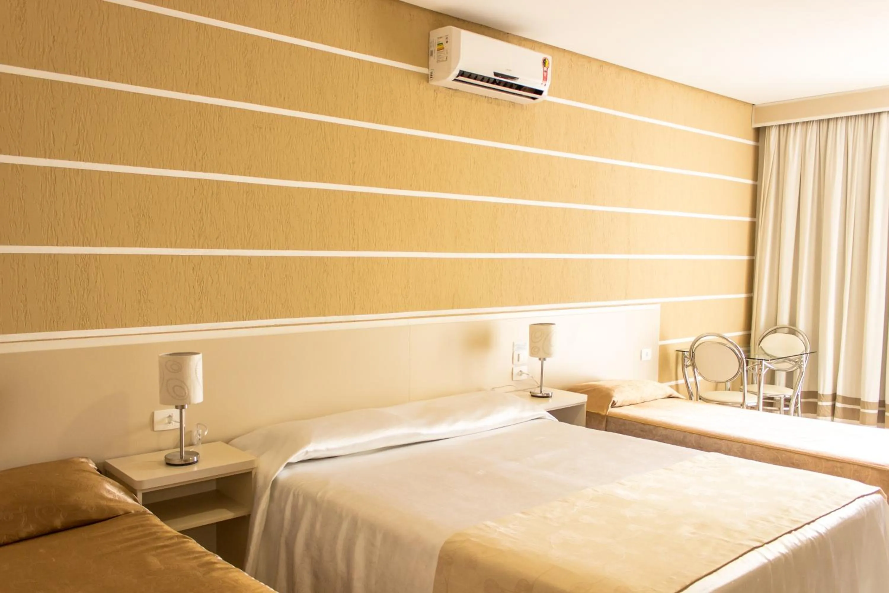 Photo of the whole room, Bed in Pousada Cataratas