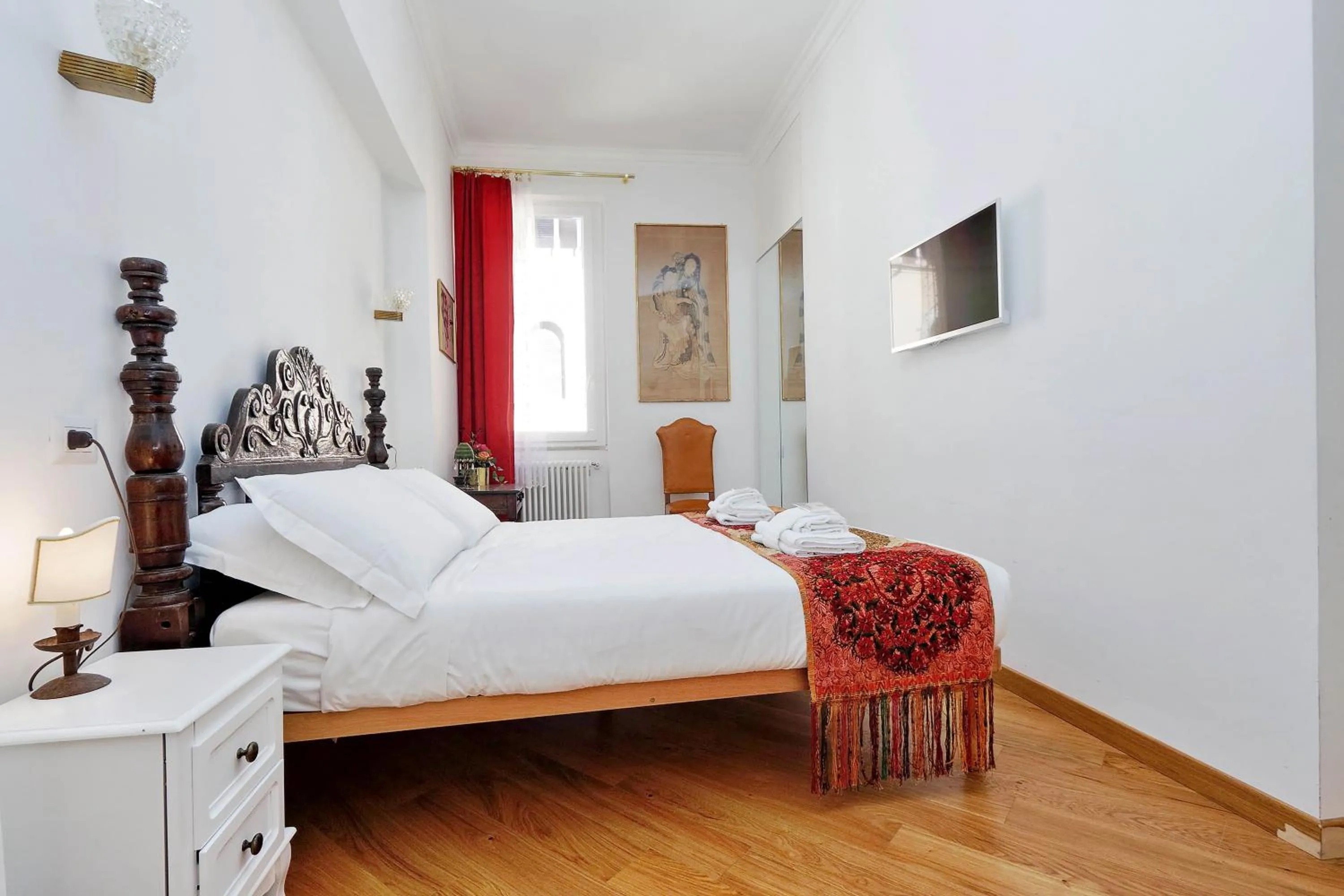 Bedroom, Bed in Sistina