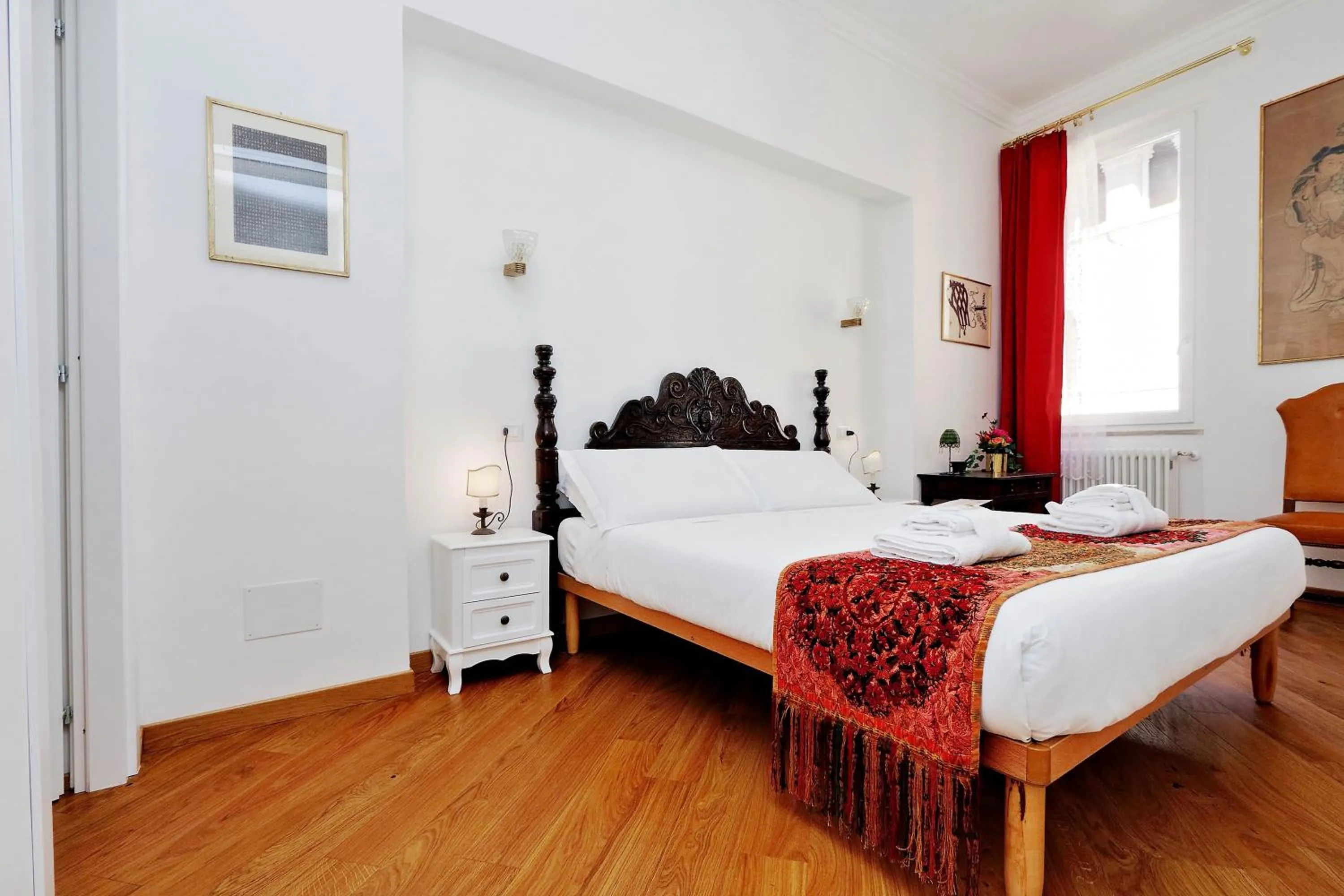 Bedroom, Bed in Sistina