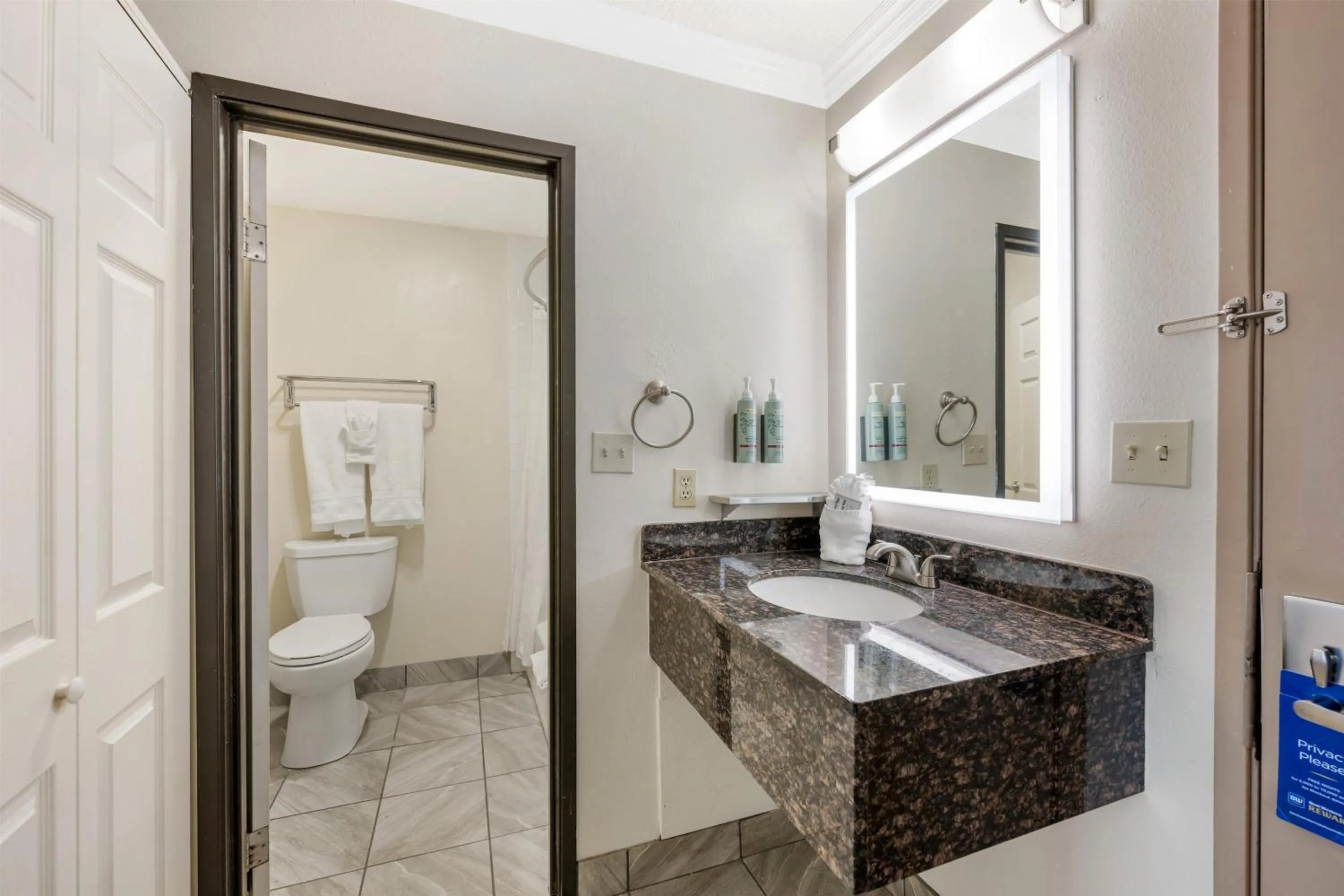 Bathroom in Best Western Airport Albuquerque InnSuites Hotel & Suites