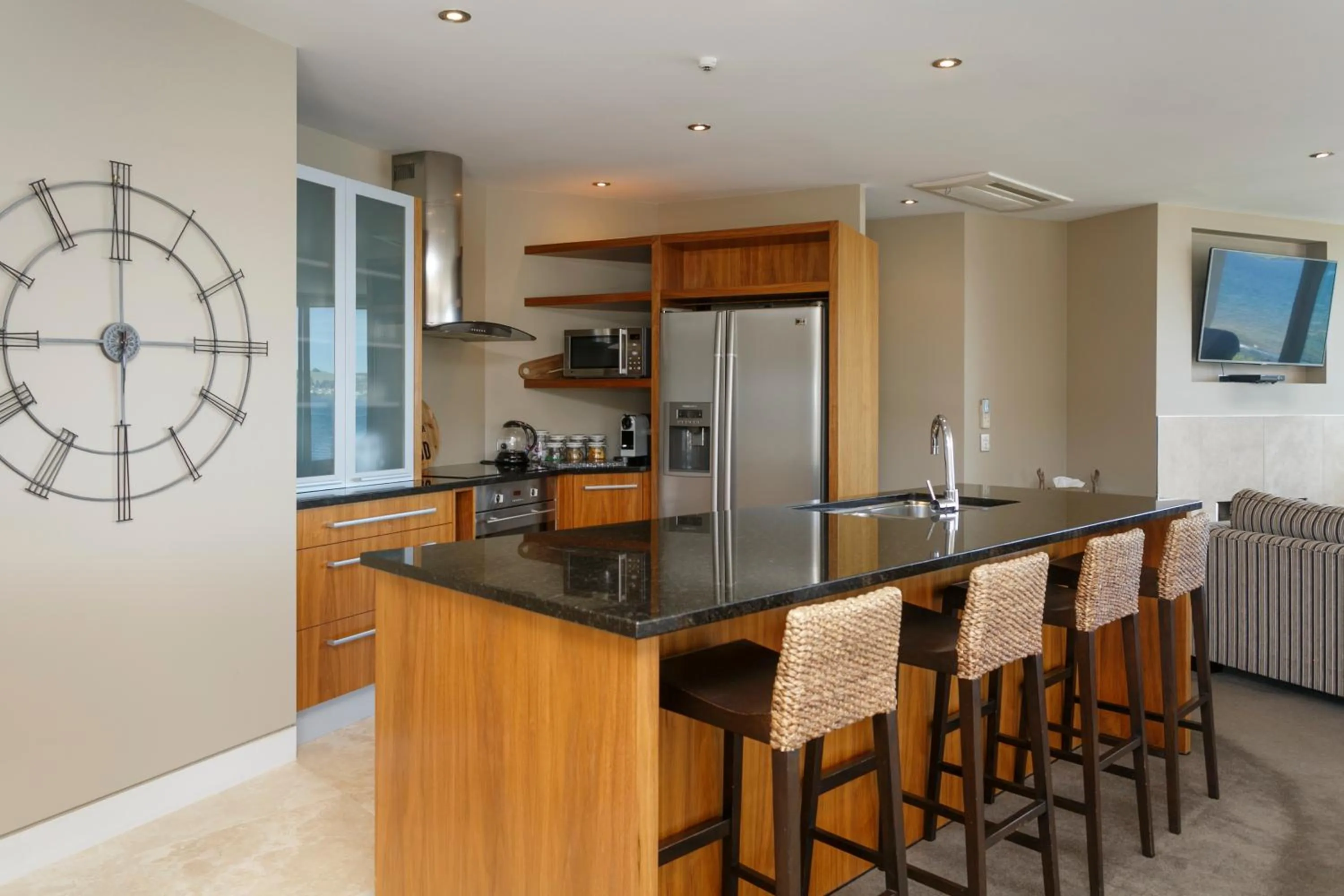 Kitchen or kitchenette in The Reef Resort