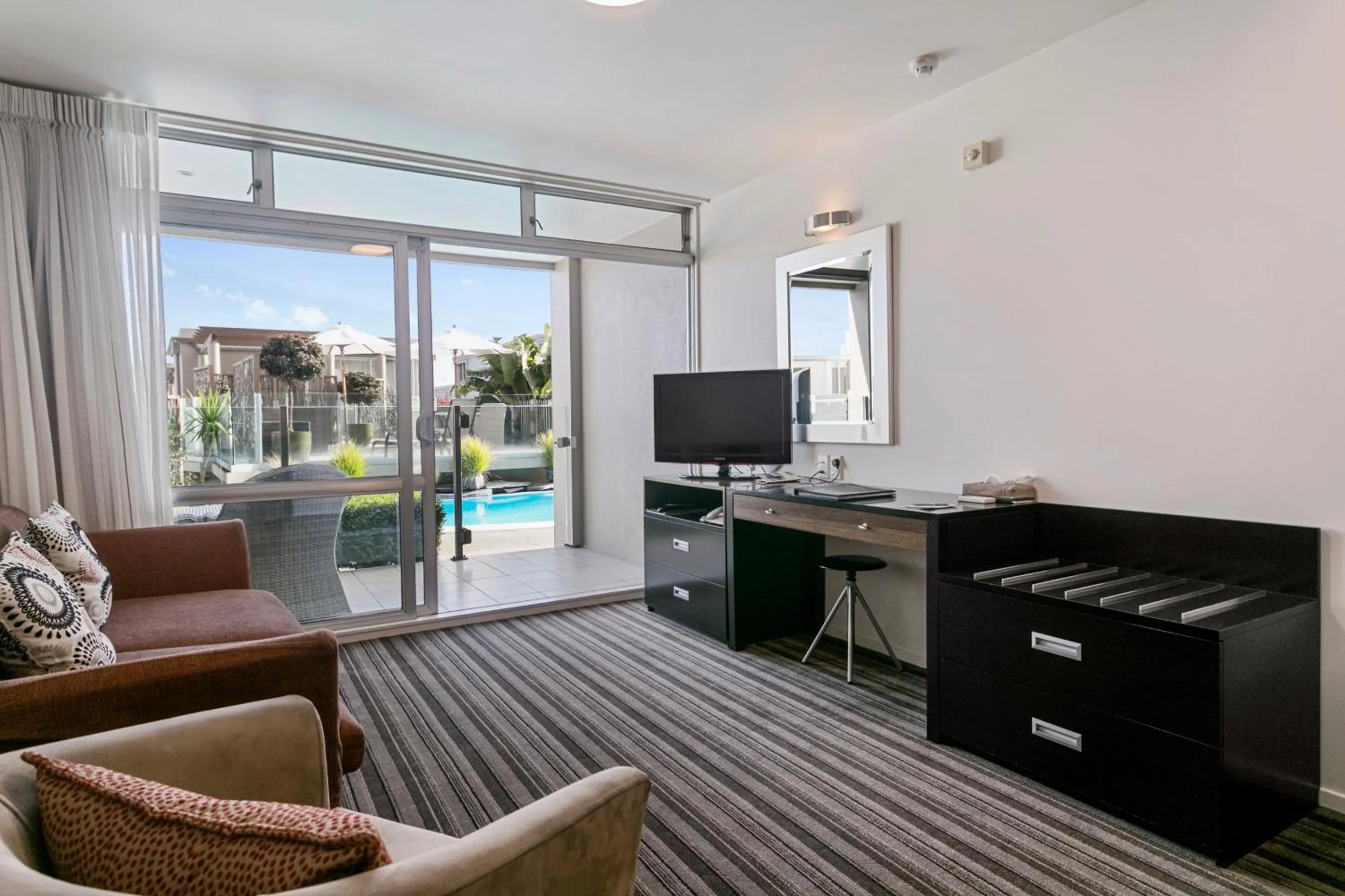 TV and multimedia in The Reef Resort