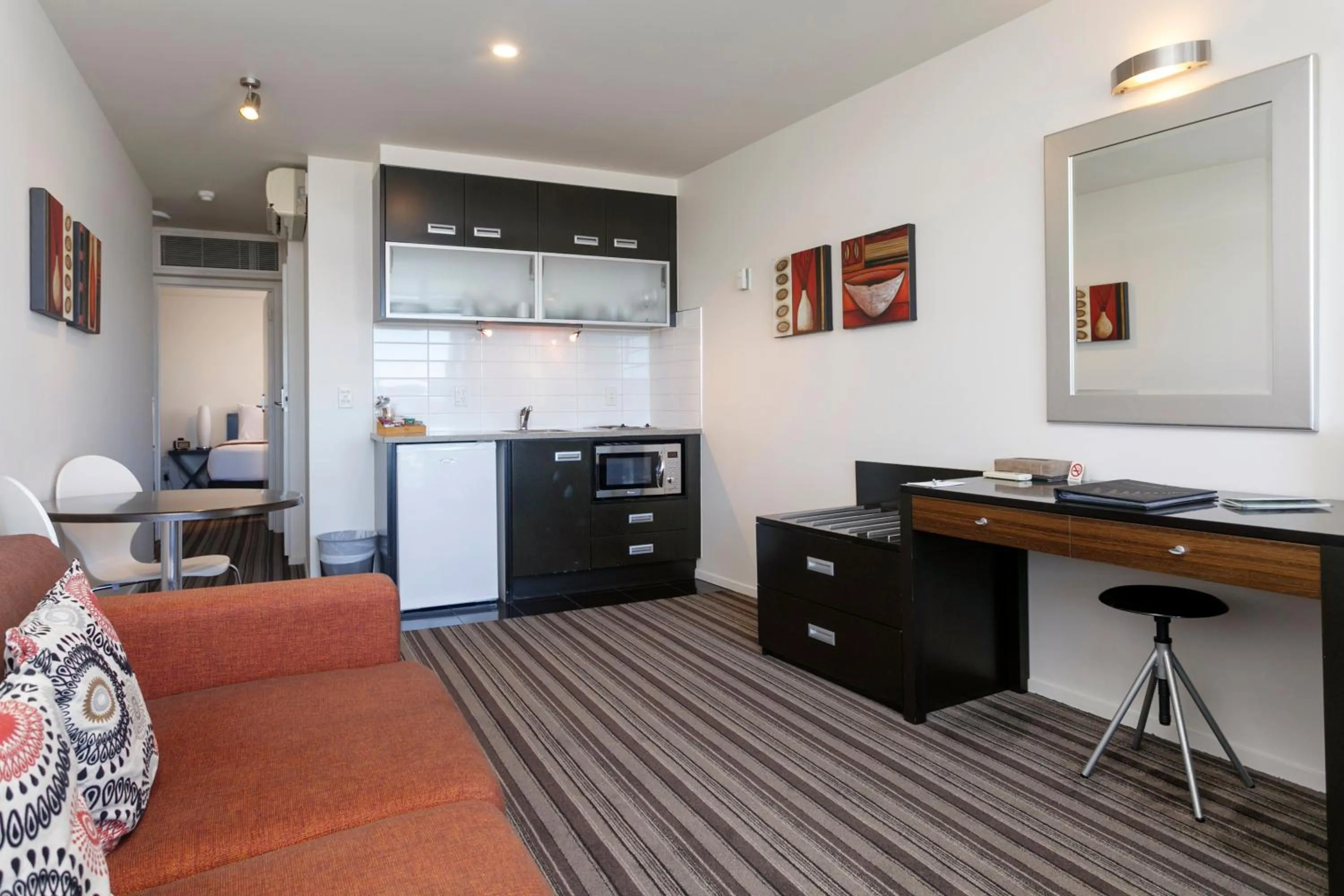 Kitchen or kitchenette in The Reef Resort