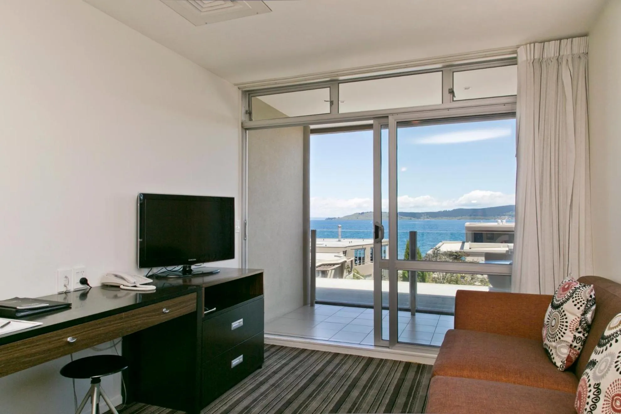 TV and multimedia in The Reef Resort