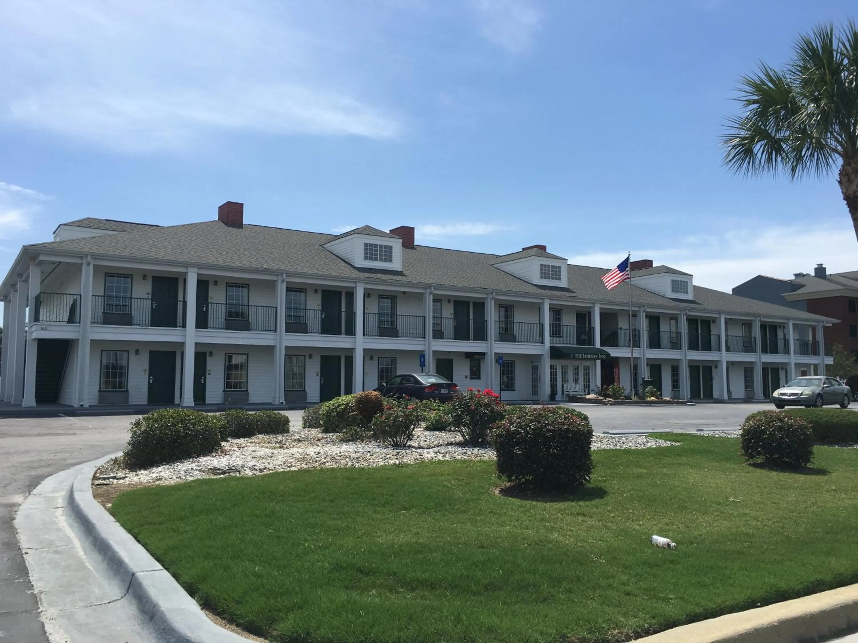 Property building in Jameson Inn Douglas