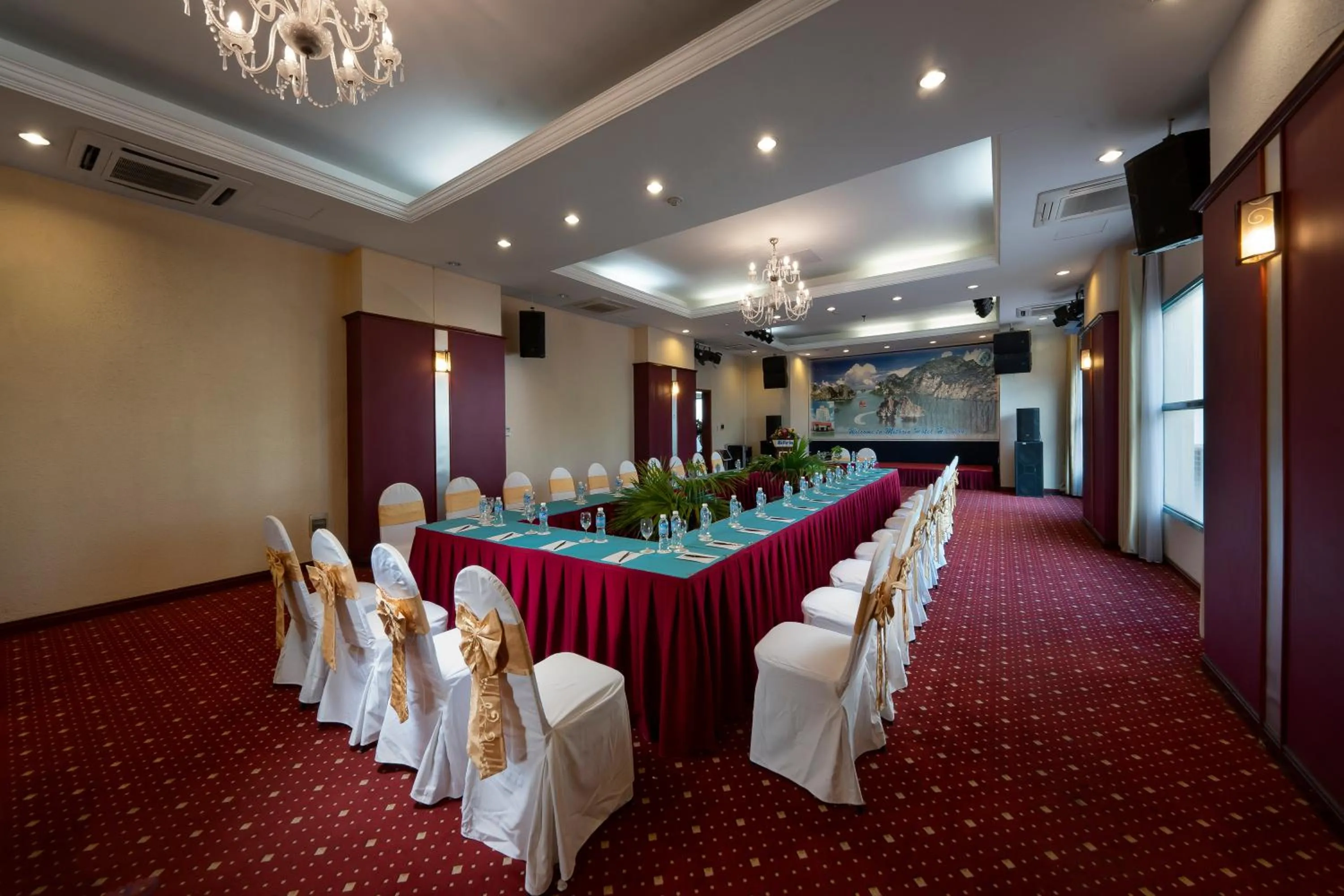 Banquet/Function facilities in Mithrin Hotel Halong