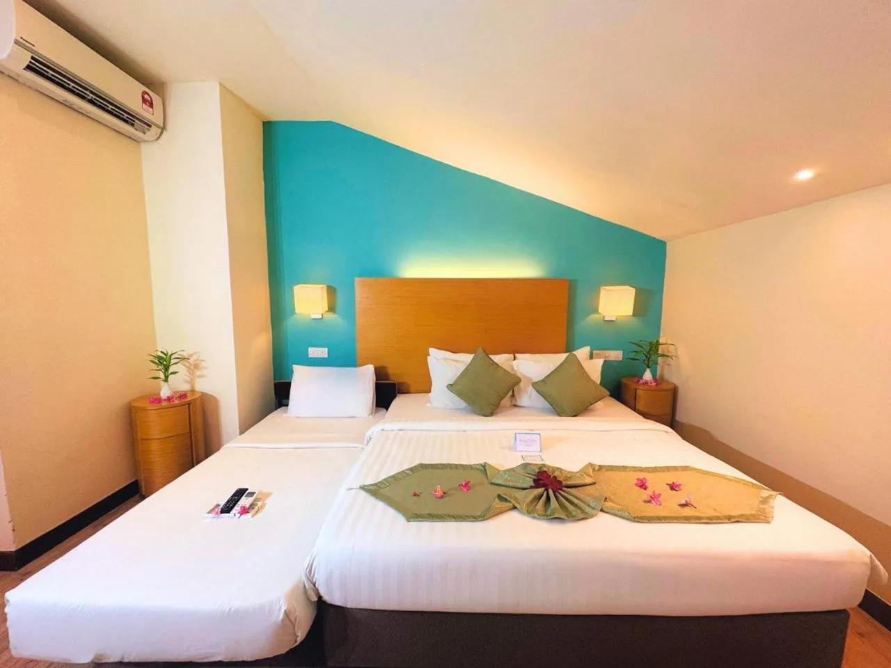 Bed in Bella Vista Waterfront Resort, Kuah Langkawi