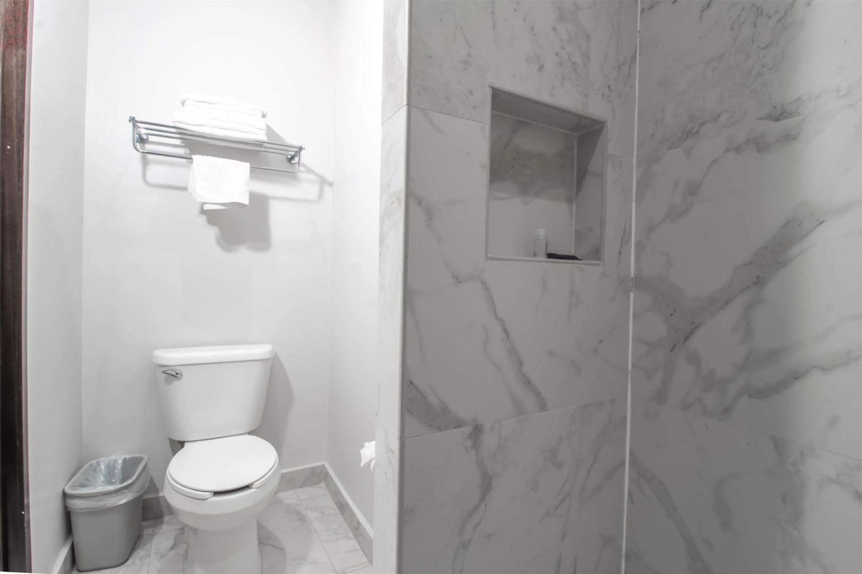 Bathroom in Best Western Plus Santa Cecilia Pachuca