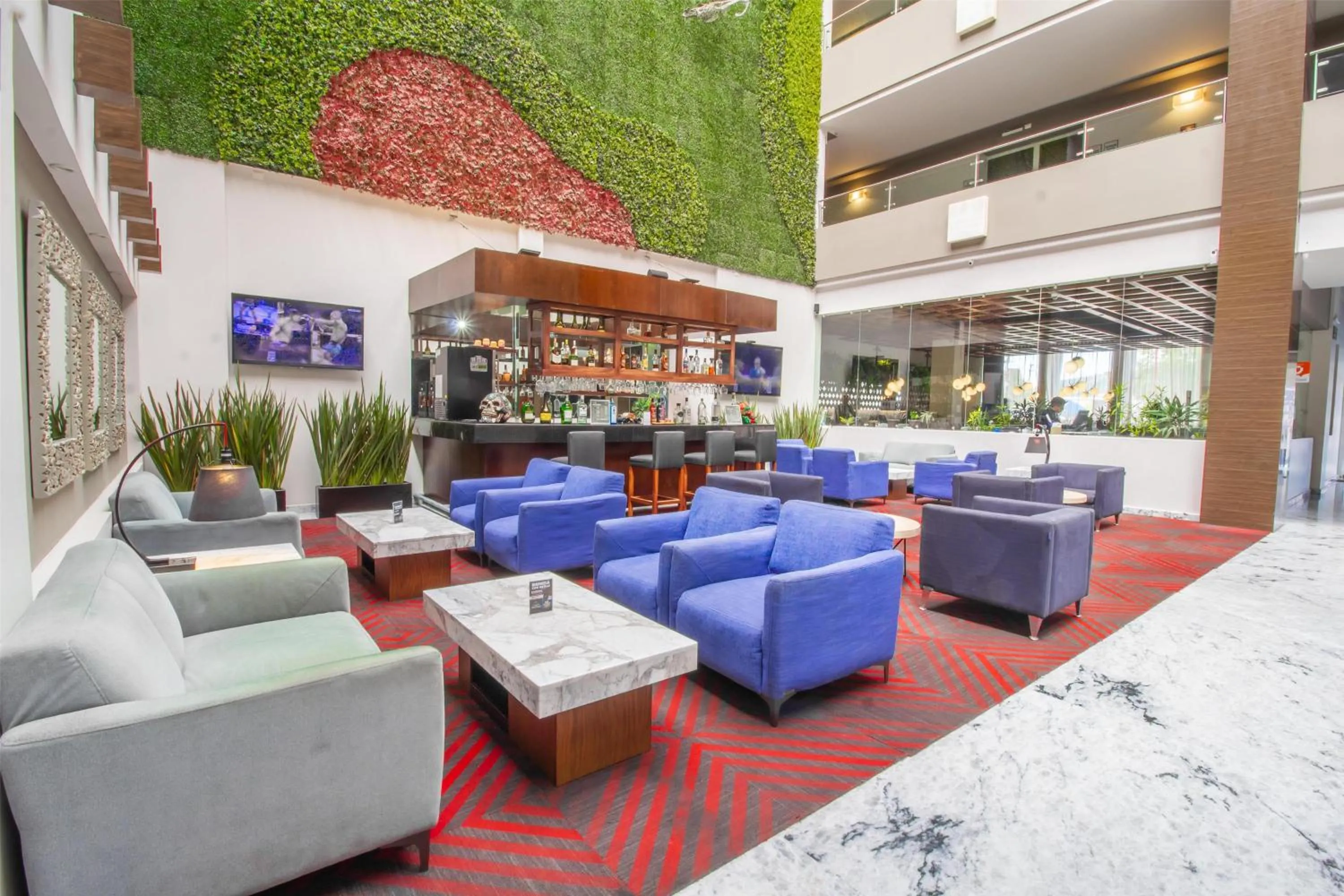 Lounge or bar in Best Western Plus Santa Cecilia Pachuca