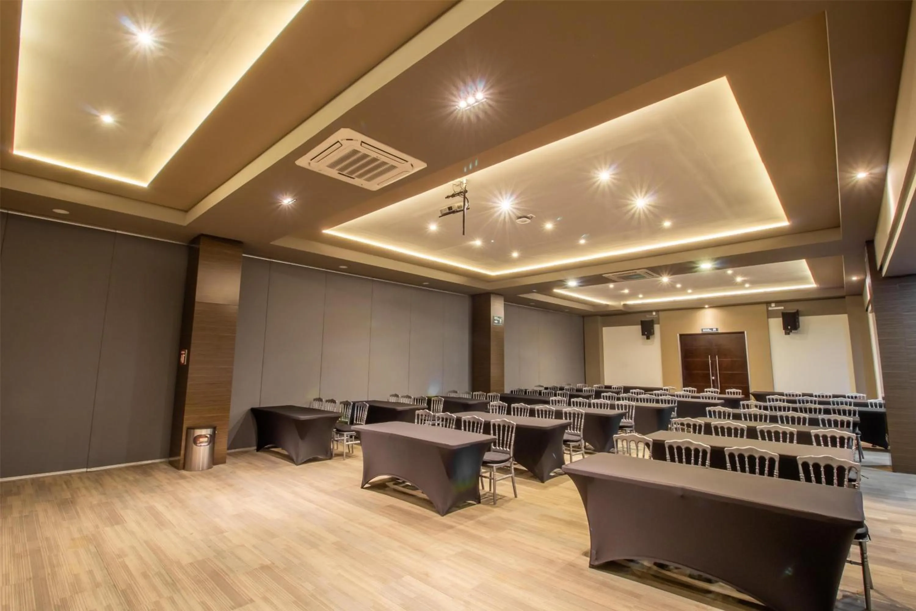 Meeting/conference room in Best Western Plus Santa Cecilia Pachuca