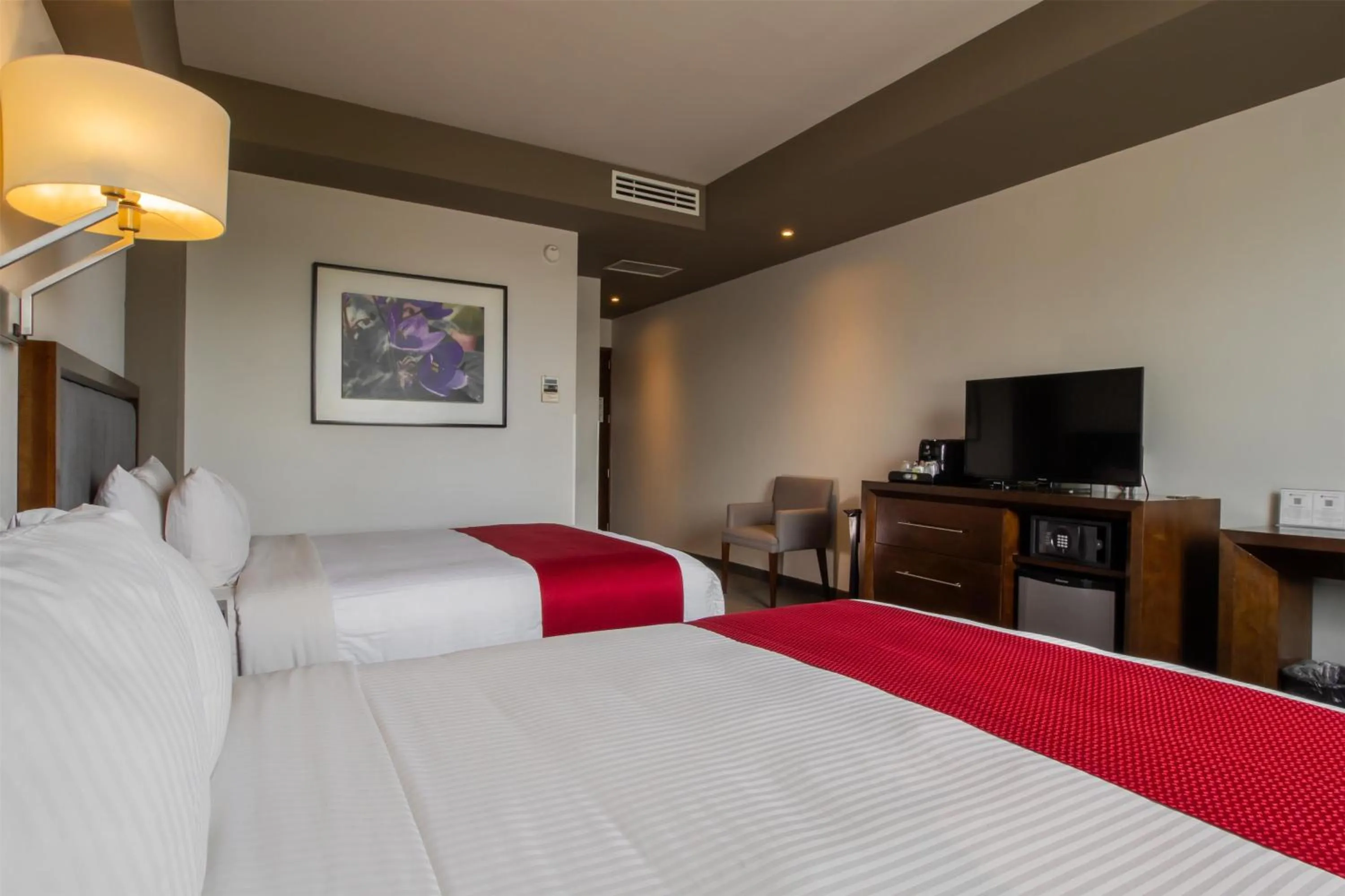 Bedroom, Bed in Best Western Plus Santa Cecilia Pachuca