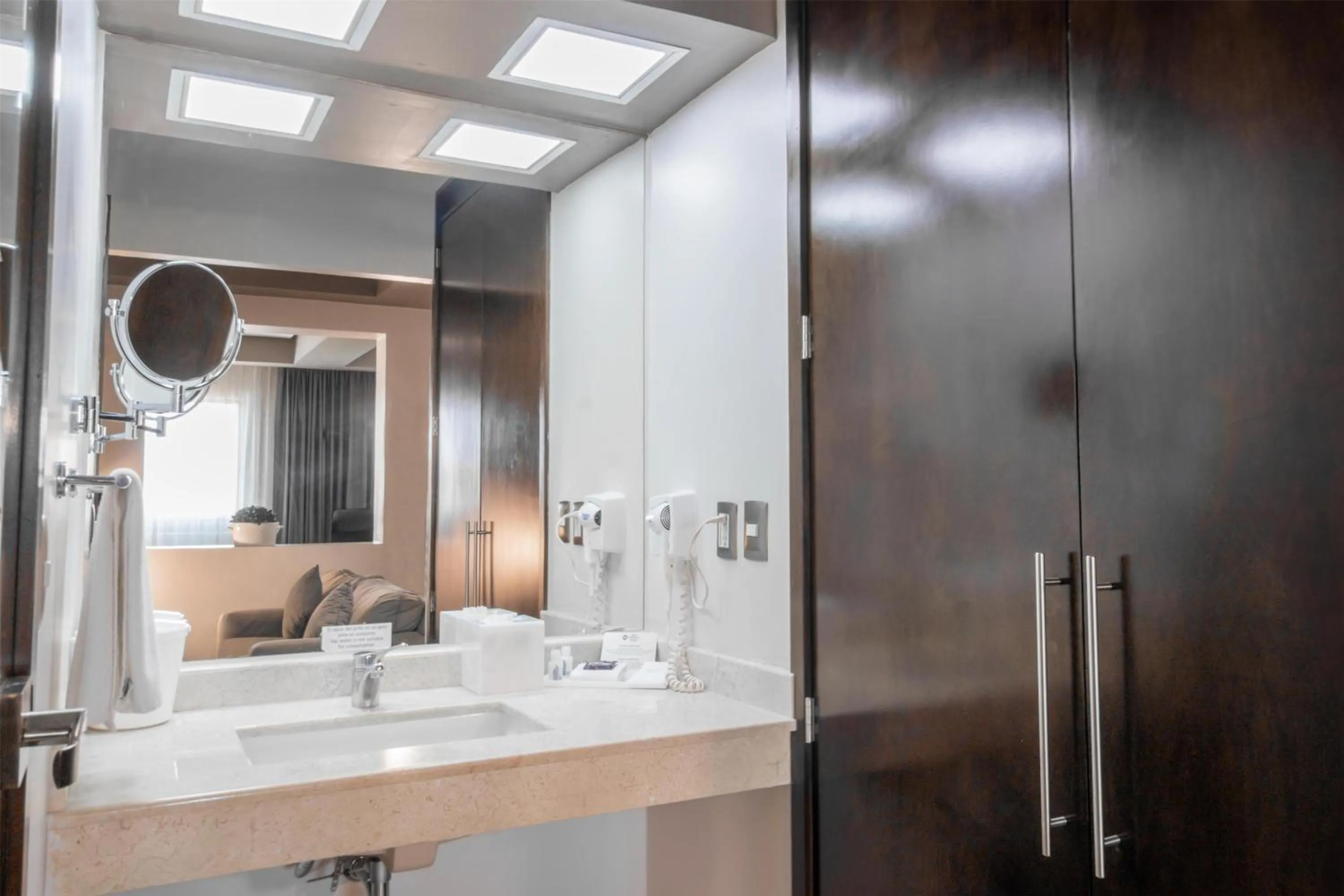 Bathroom in Best Western Plus Santa Cecilia Pachuca