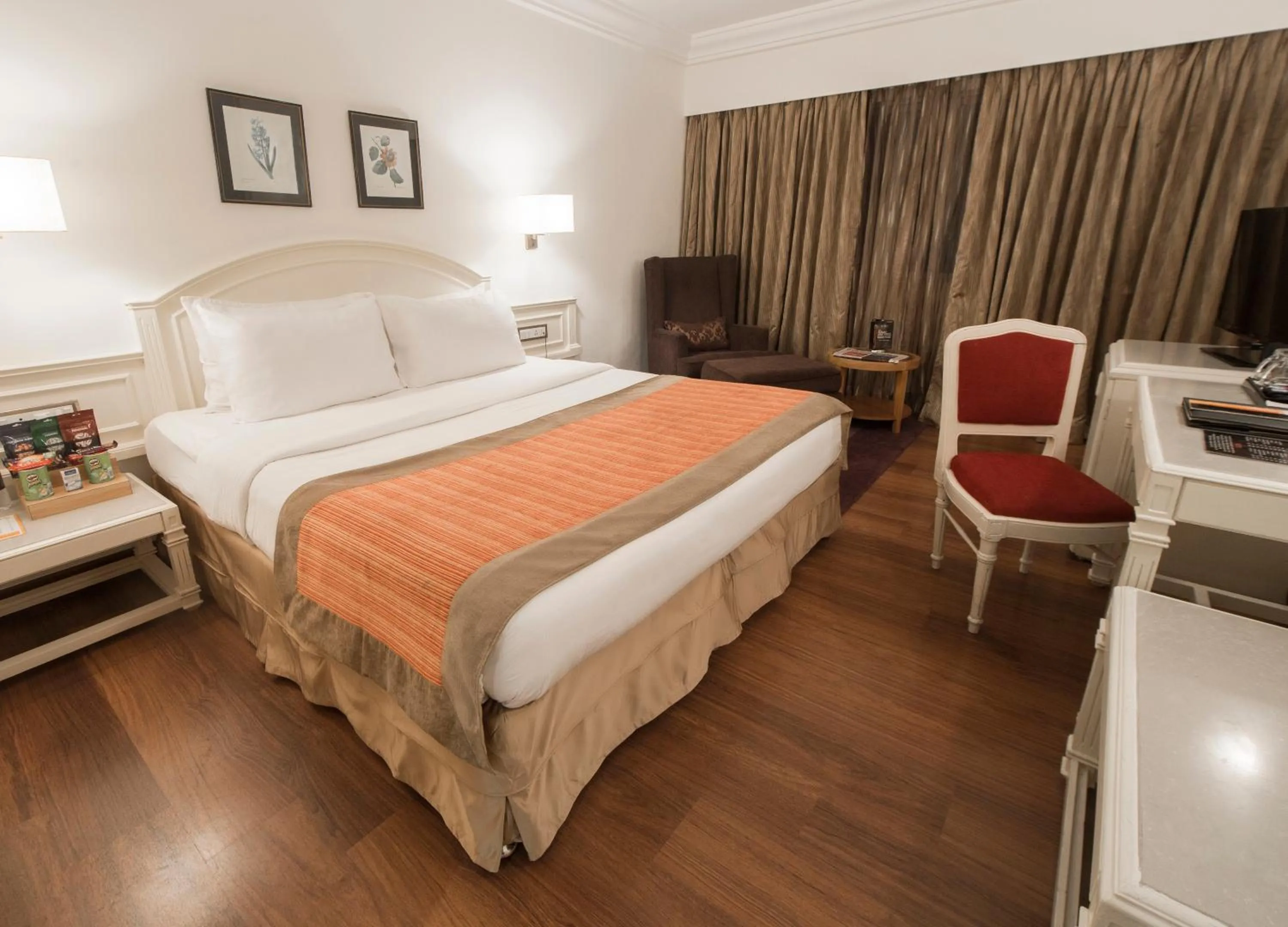 Bed in Hotel Bawa International