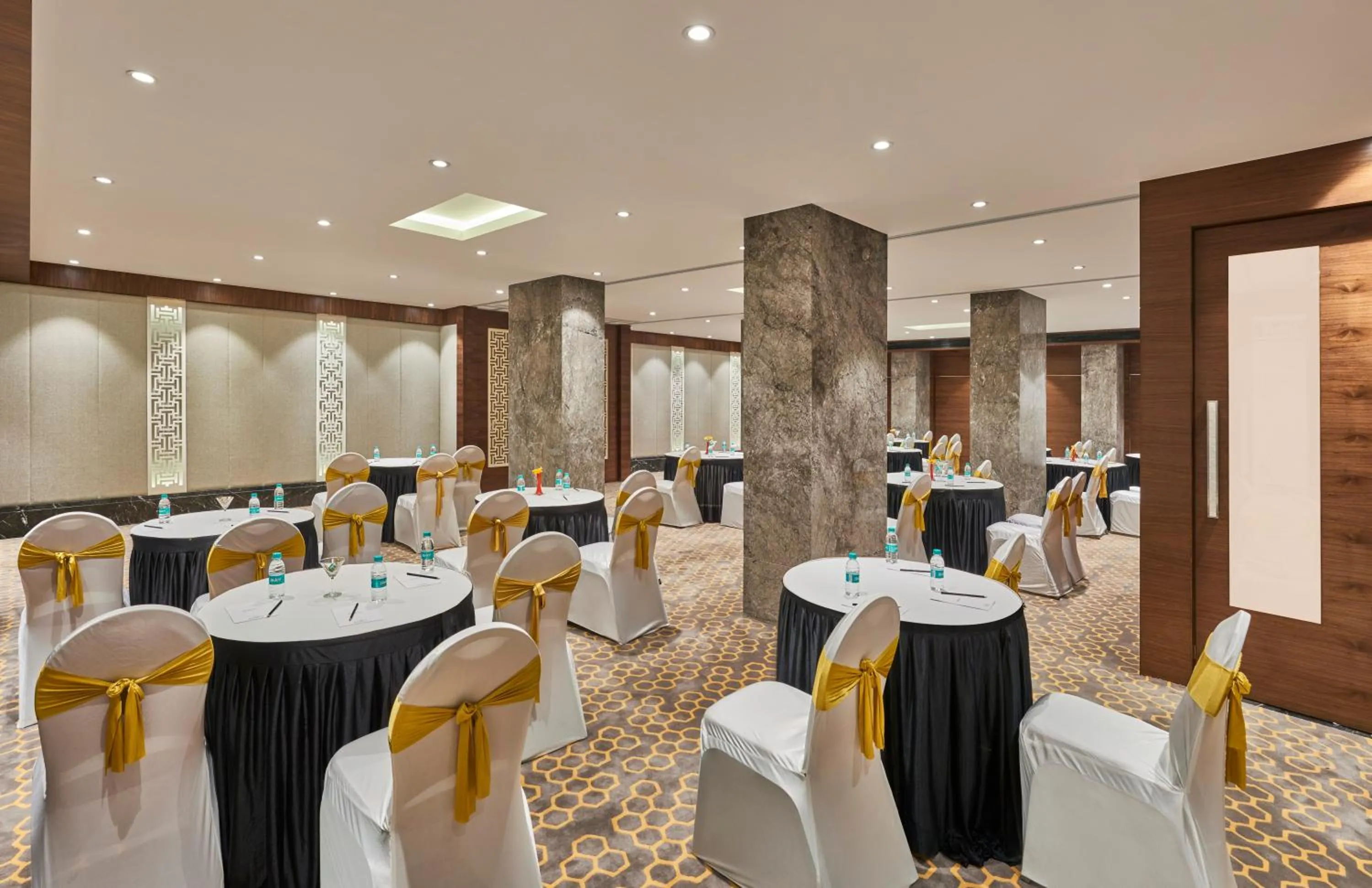 Banquet/Function facilities in Hotel Bawa International