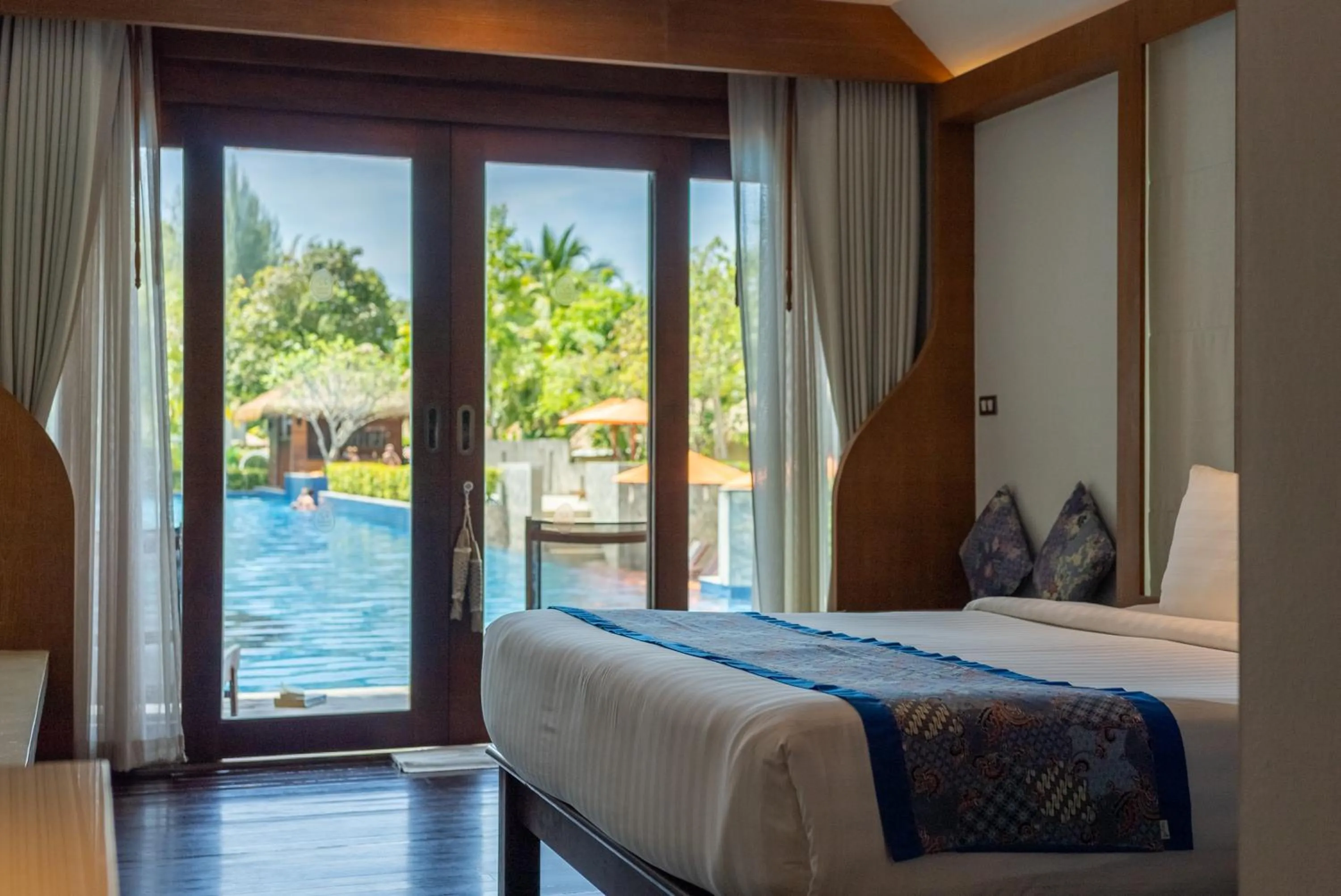 Bed in Tup Kaek Sunset Beach Resort-SHA Plus