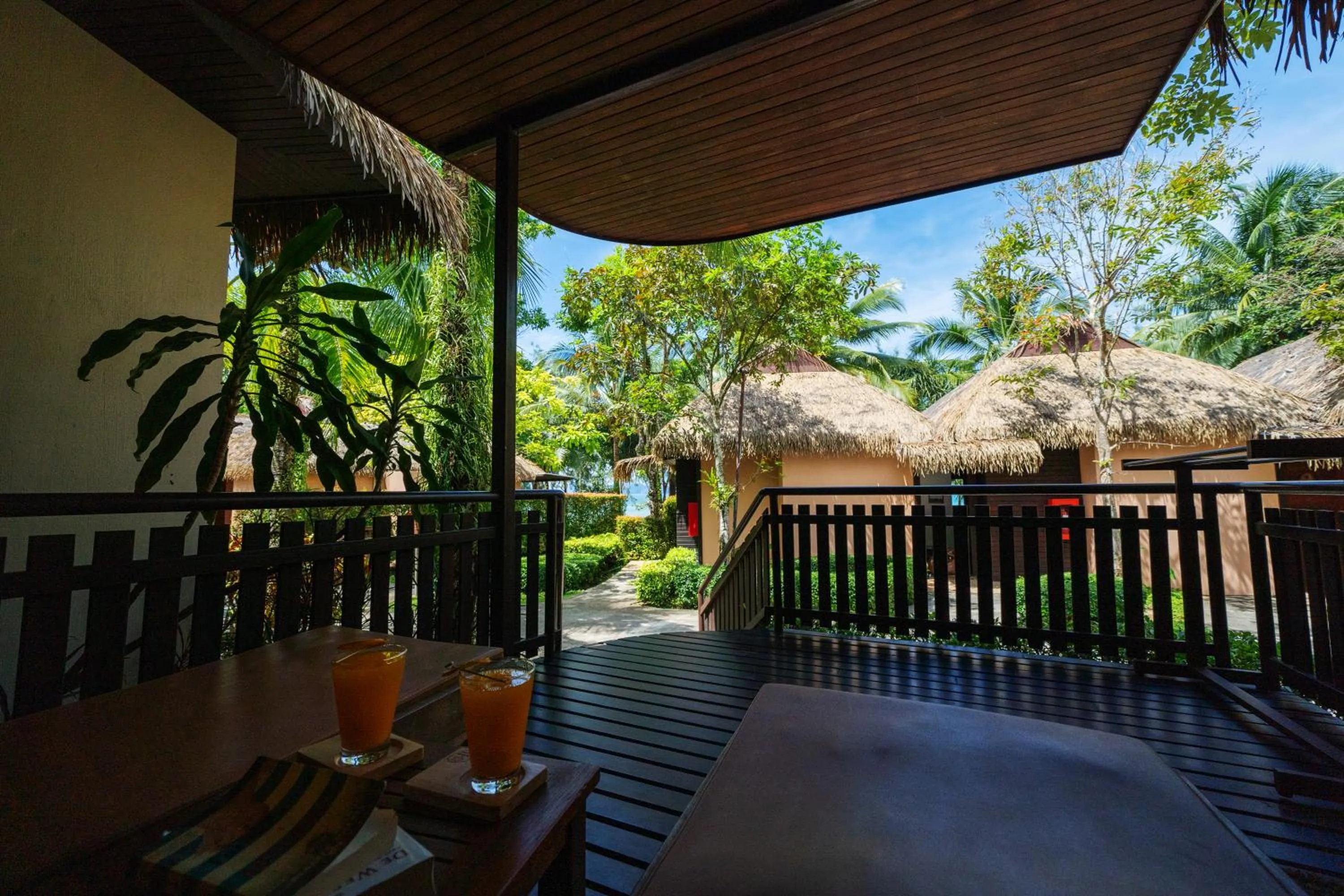 Tup Kaek Sunset Beach Resort-SHA Plus