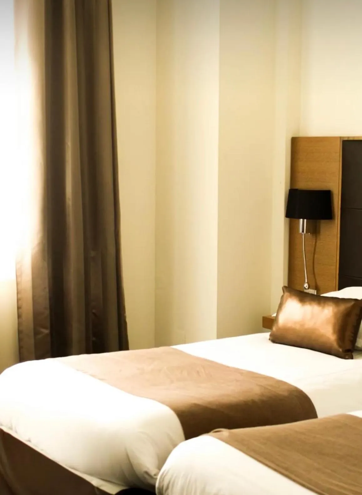 Bedroom, Bed in Hotel Restaurant du Centre et du Lauragais