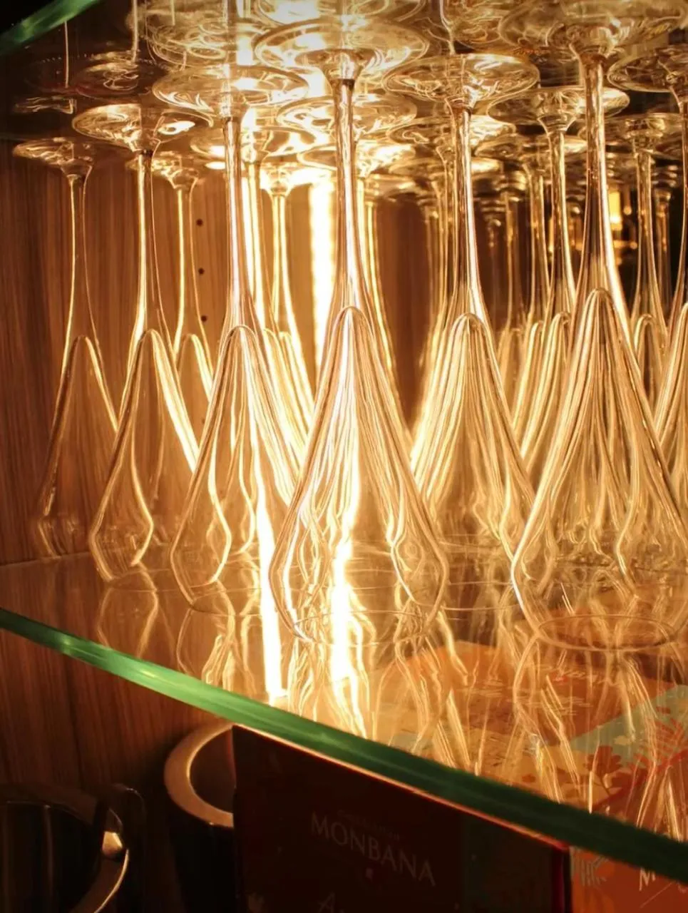 Property building in Hotel Restaurant du Centre et du Lauragais