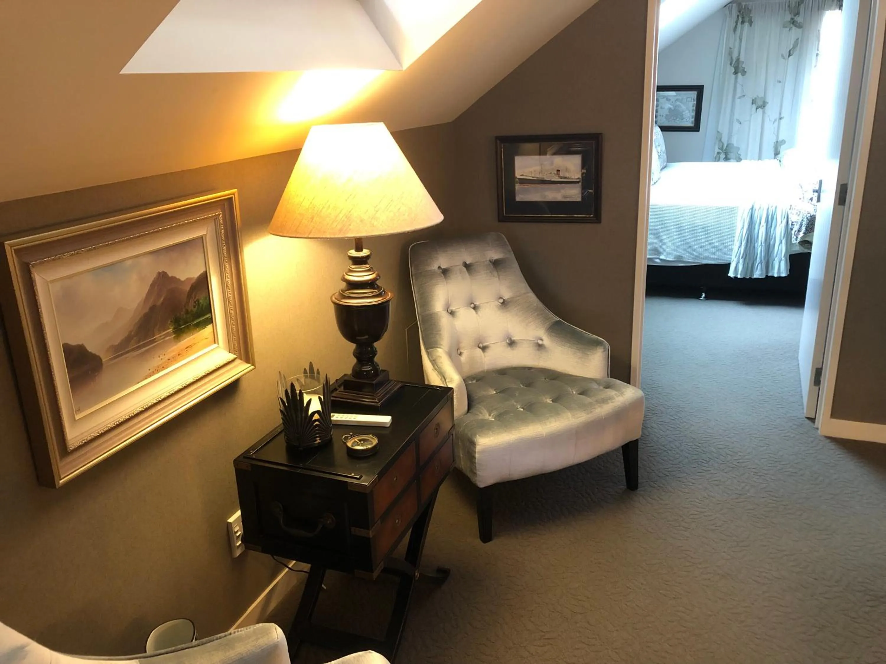 Property building, Bed in KARANDA BnB