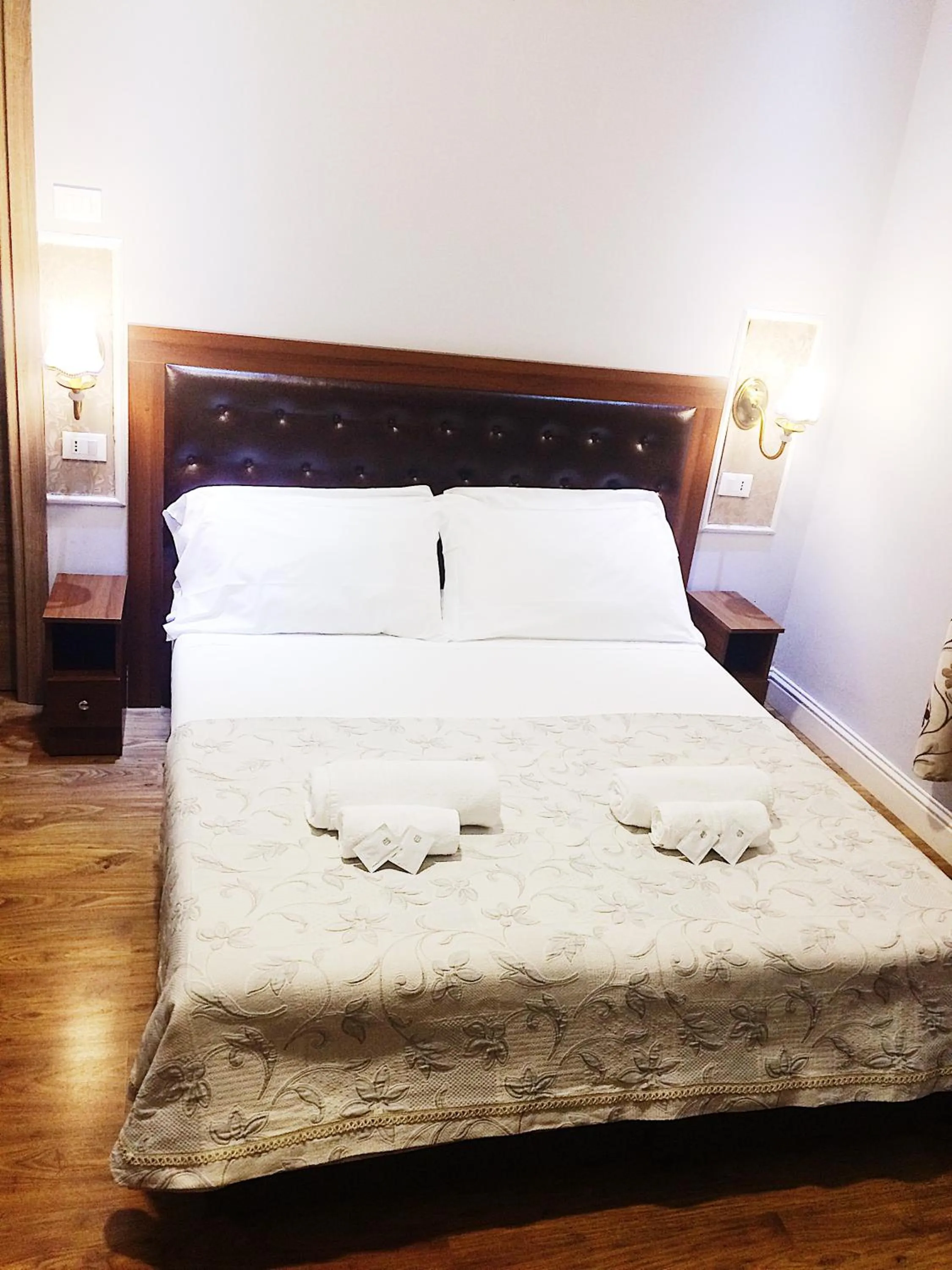 Decorative detail, Bed in Hotel Aida