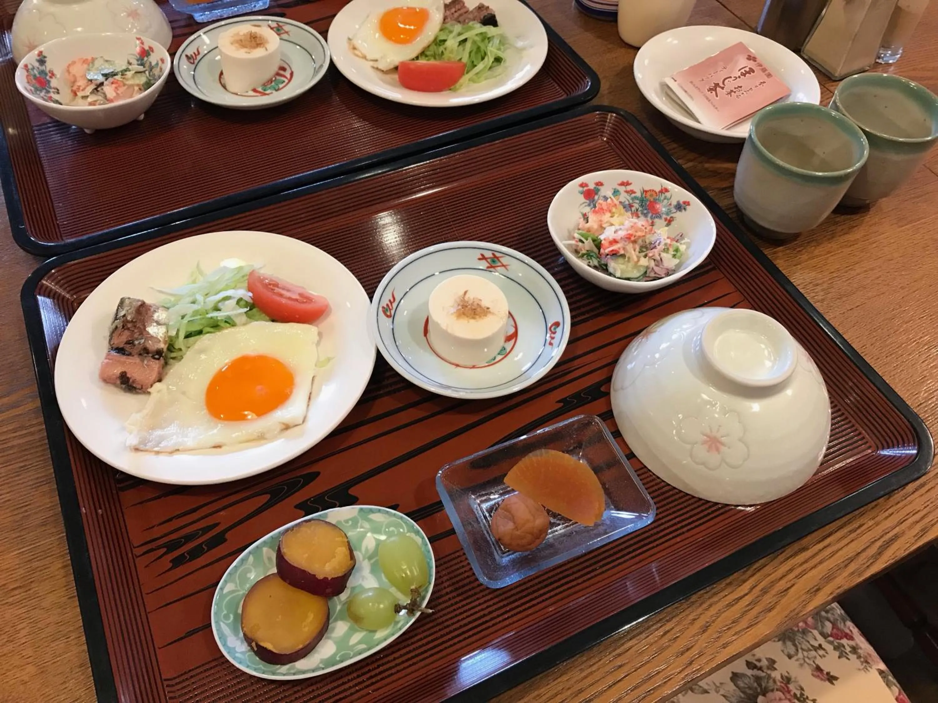 Breakfast in Kakunodate Guesthouse Fuga