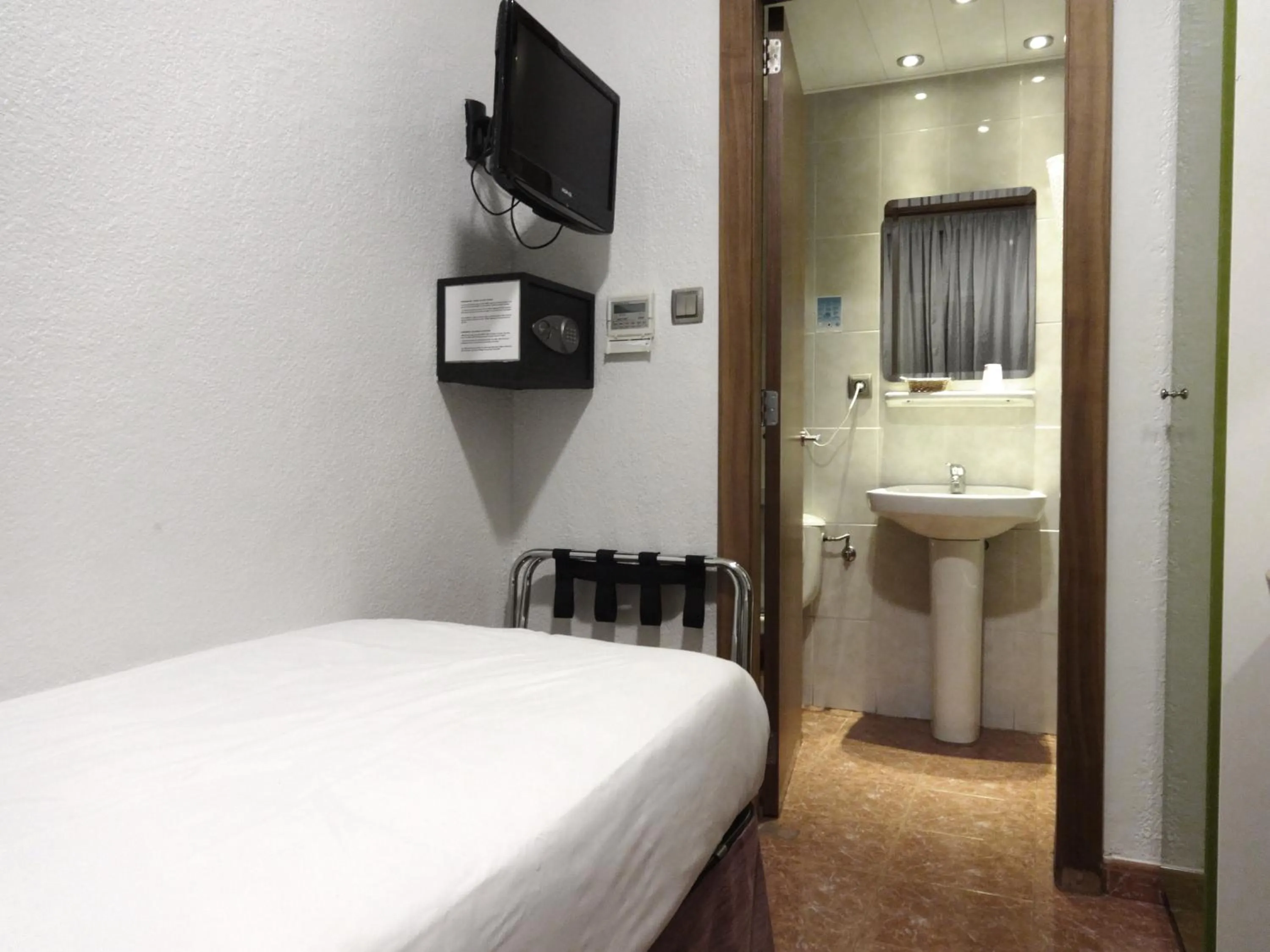 Bed in Hotel Lloret Ramblas