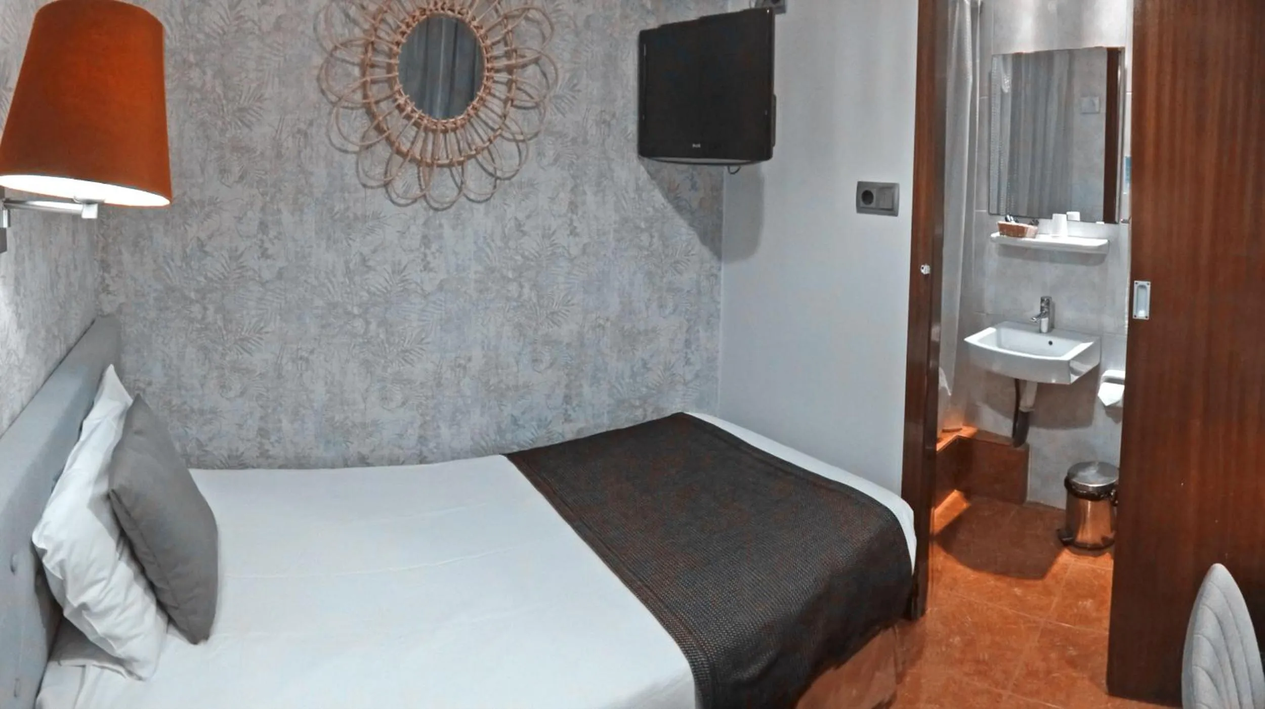 Bed in Hotel Lloret Ramblas