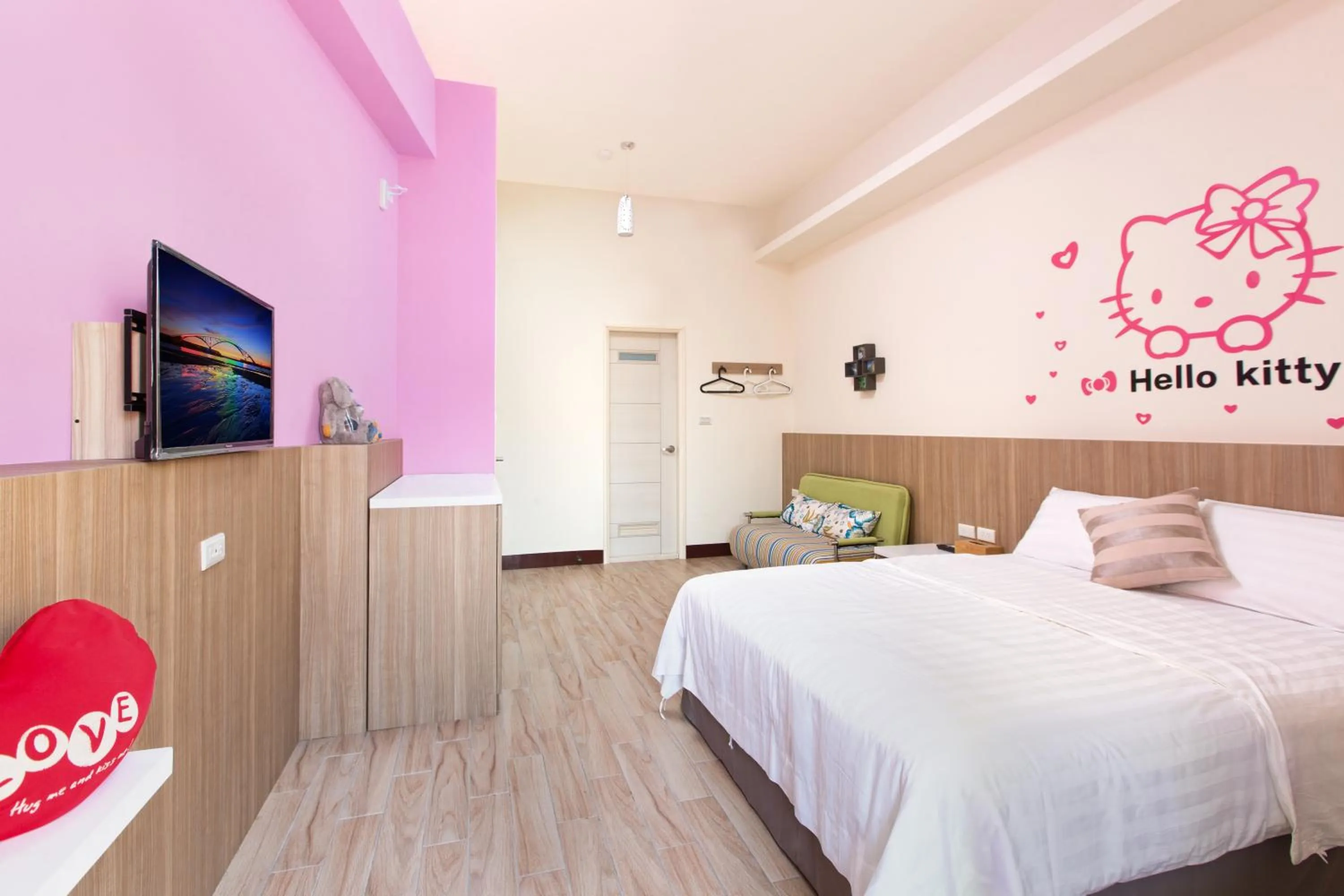 Photo of the whole room, Bed in Sanwu Homestay