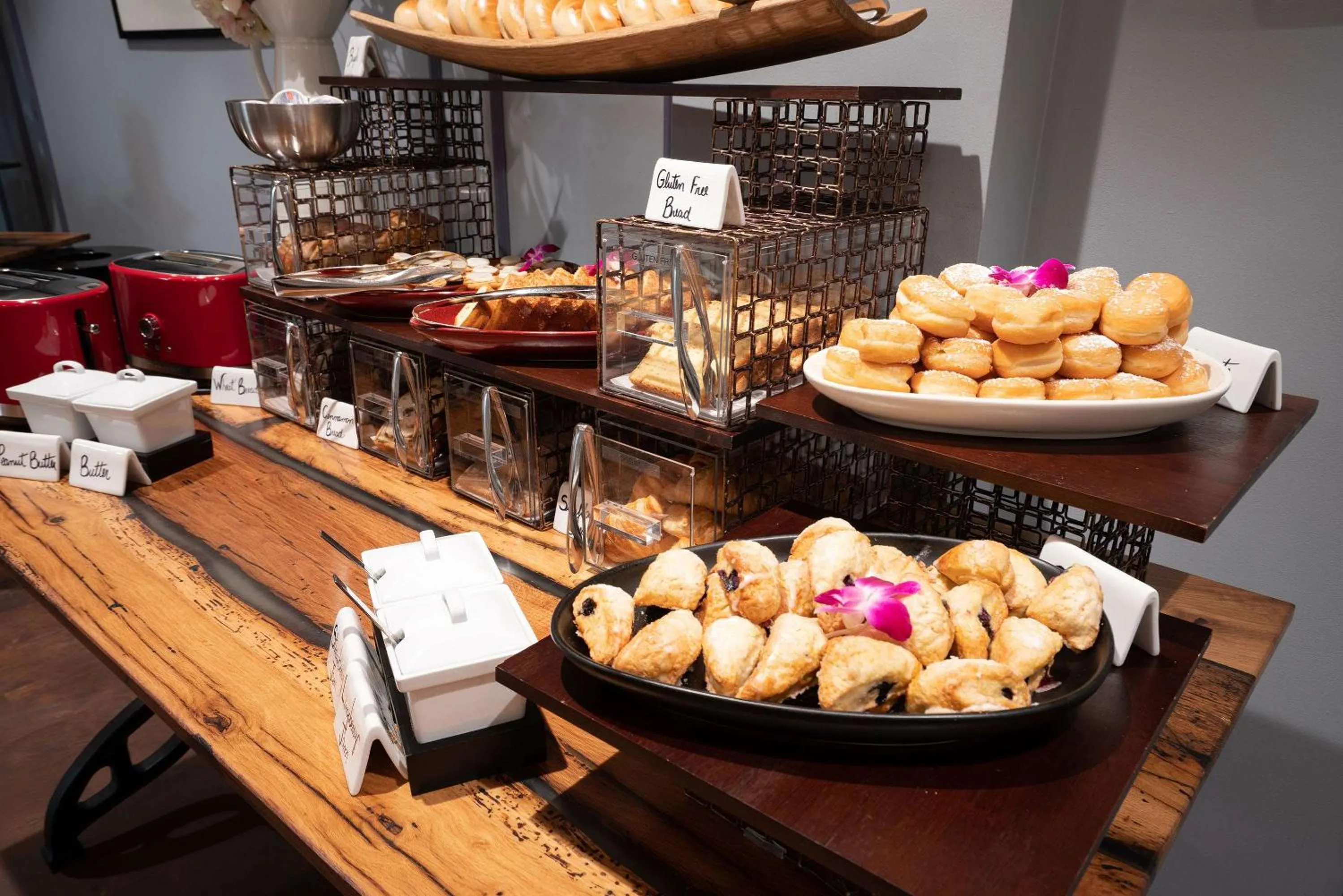 Breakfast in The Kendall Hotel at the Engine 7 Firehouse