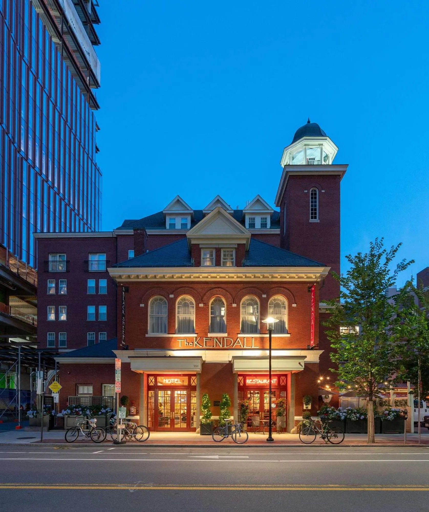 Property building in The Kendall Hotel at the Engine 7 Firehouse