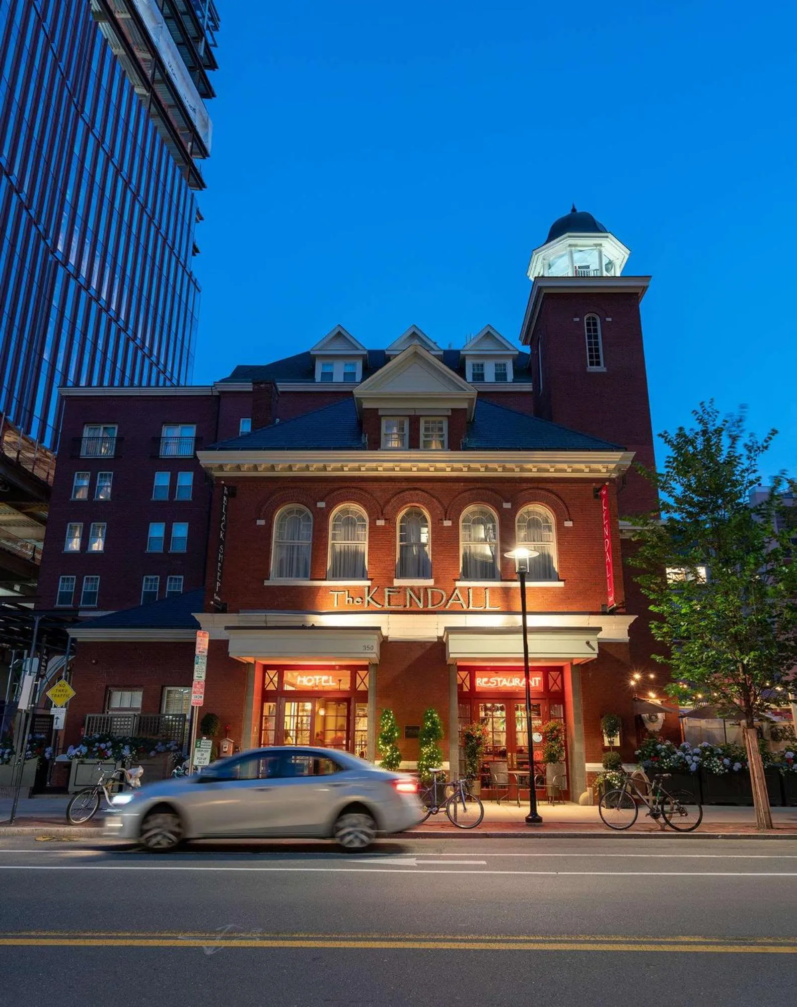 Property building in The Kendall Hotel at the Engine 7 Firehouse