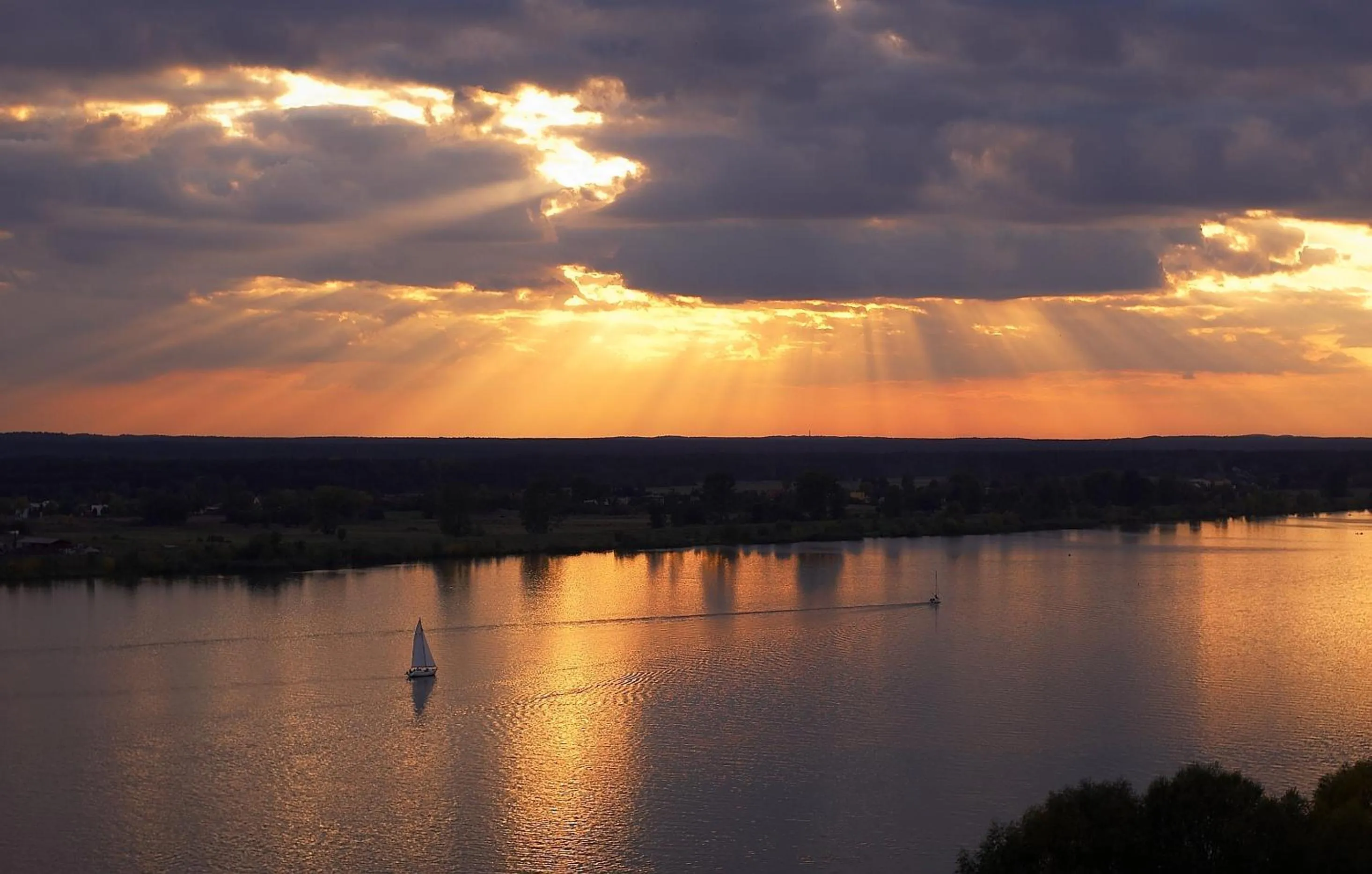 Restaurant/places to eat in Hotel Tumski