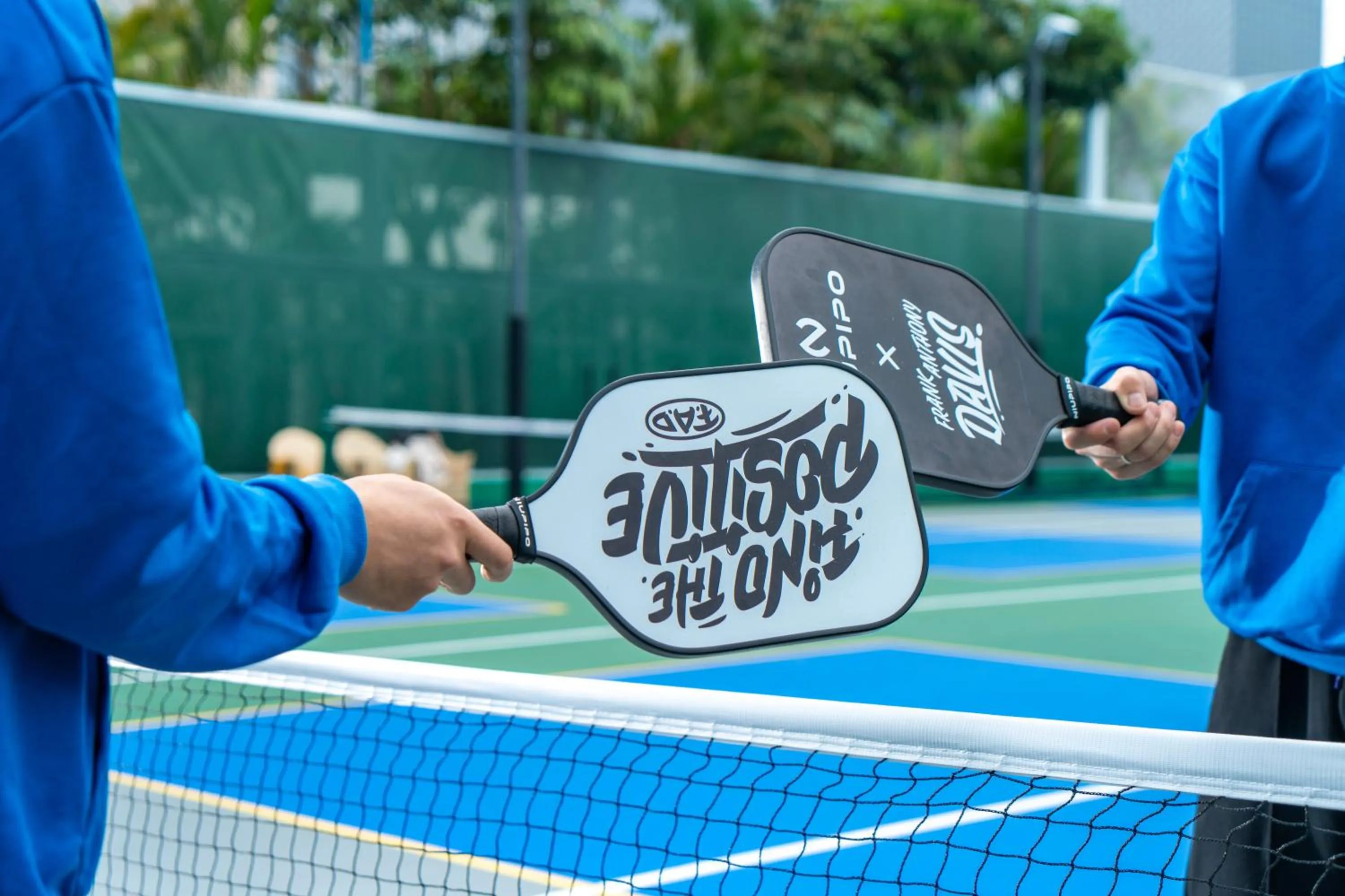 Property building in Futian Shangri-La, Shenzhen