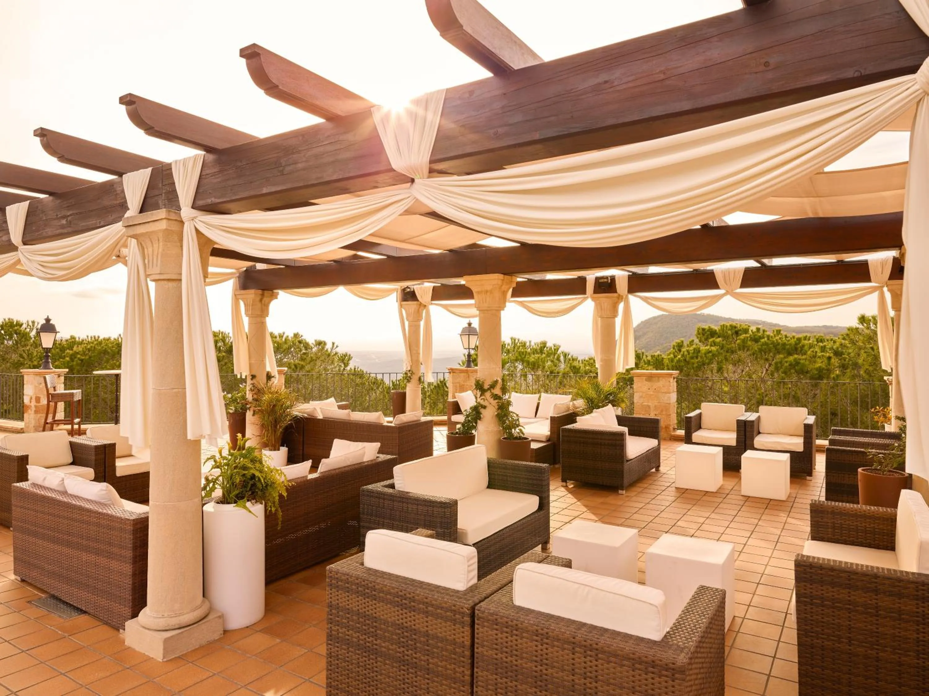 Lounge or bar in Hapimag Resort Mas Nou