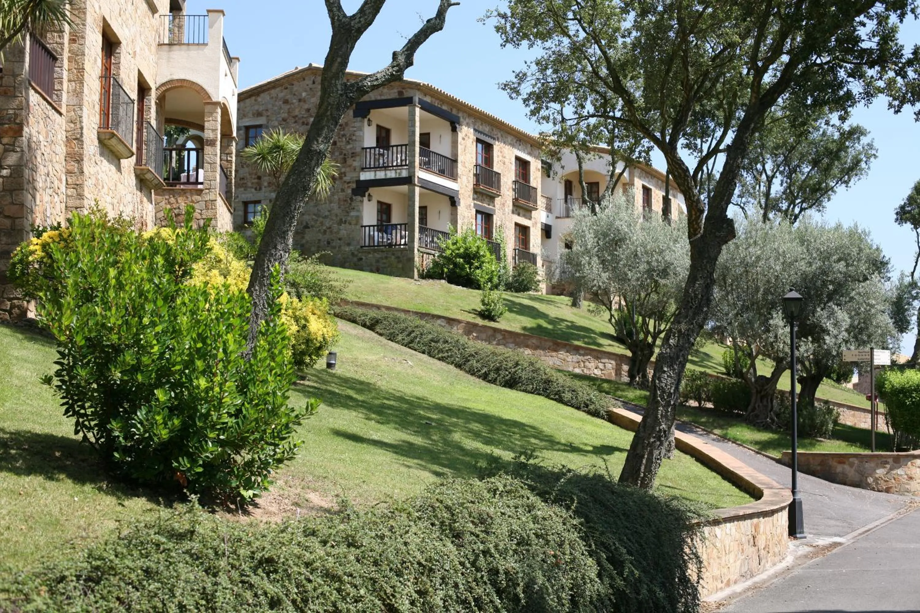Facade/entrance in Hapimag Resort Mas Nou