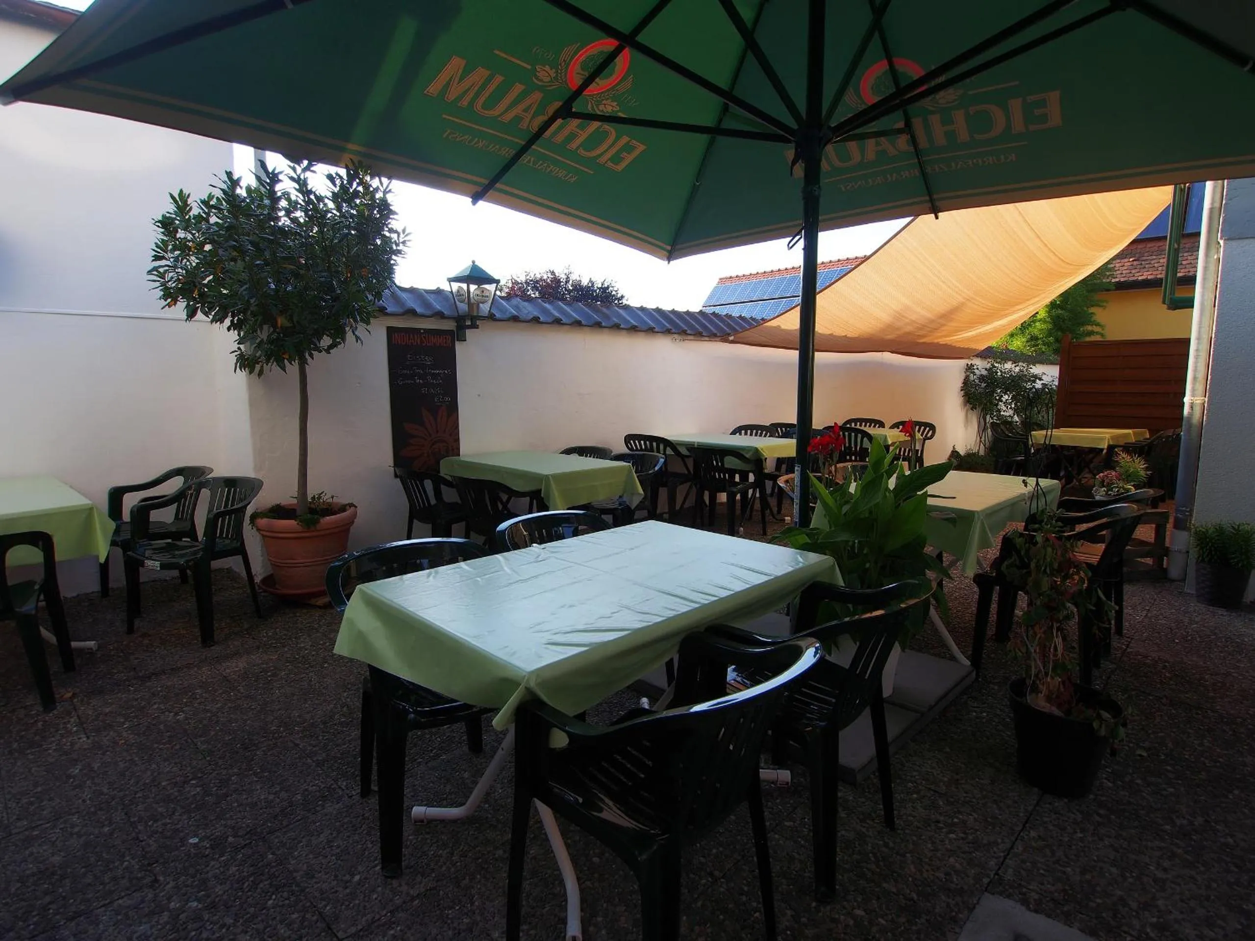 Garden view in Gasthof Schillereck