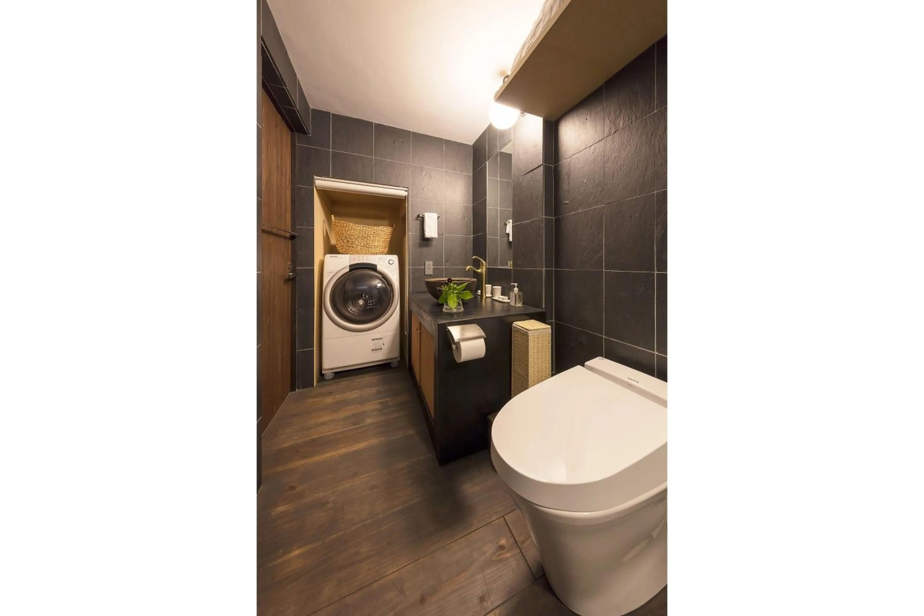 Bathroom in Akebono an Machiya House