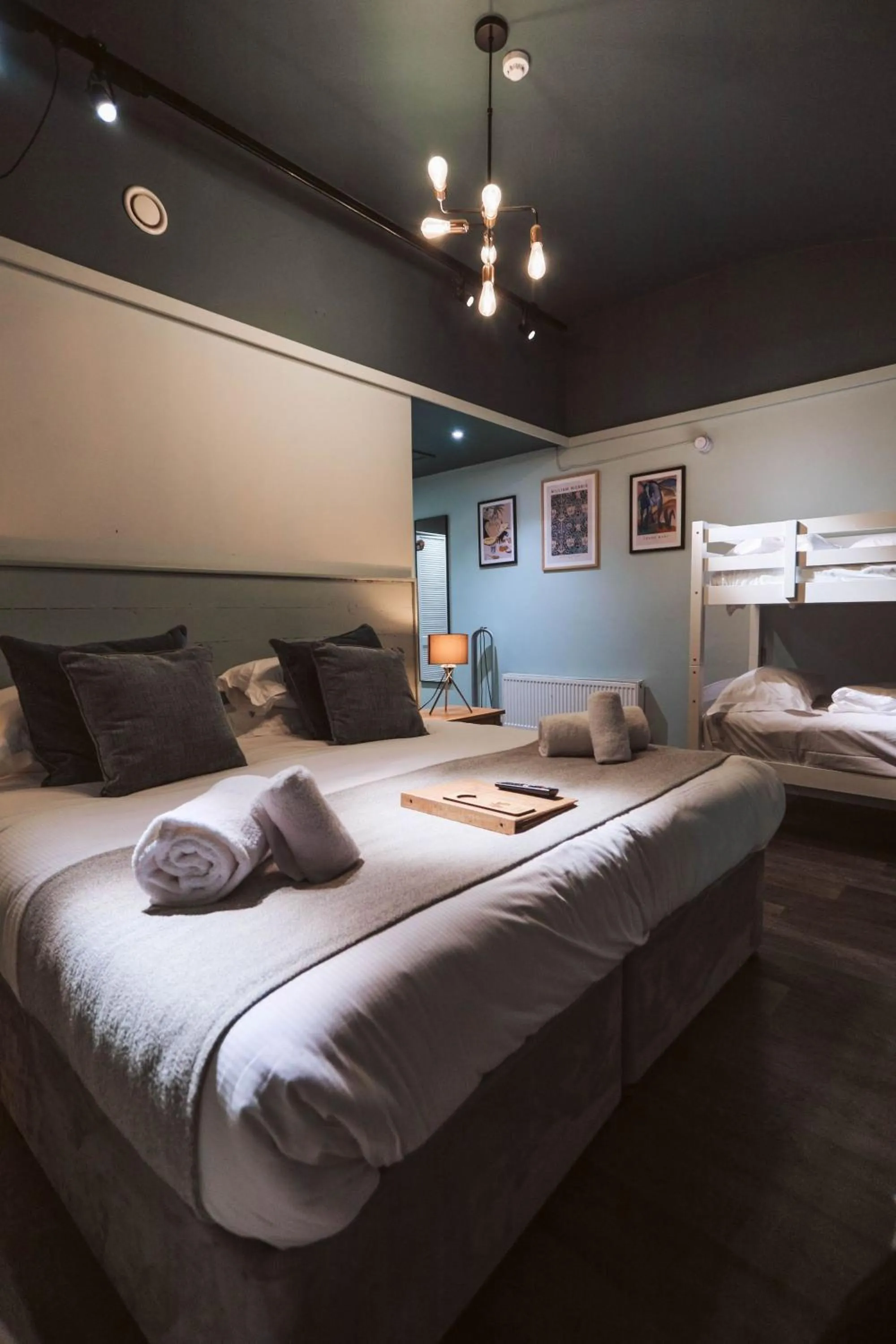 Bedroom, Bed in The Running Horse