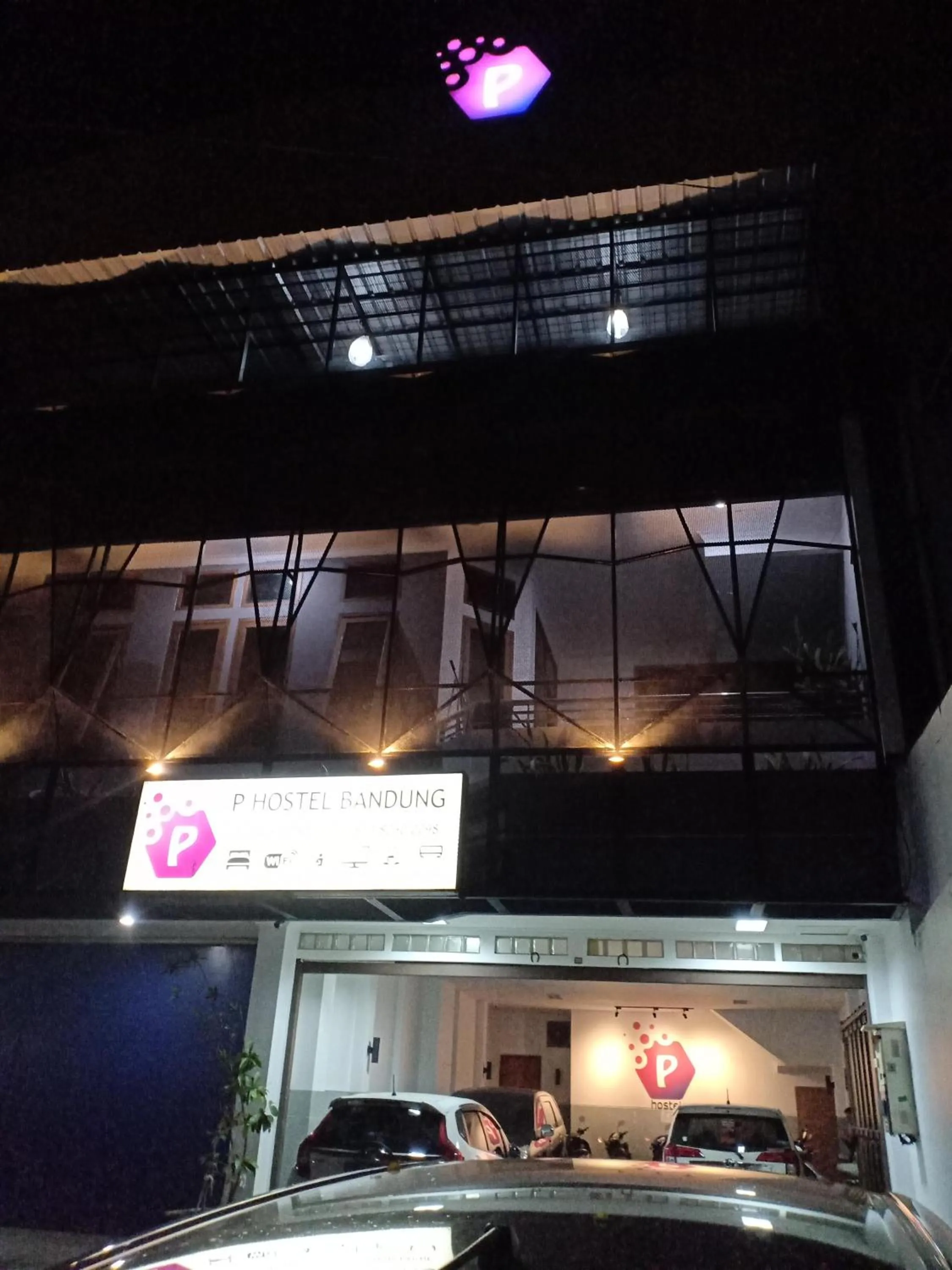 Property building in PETA HOSTEL Bandung