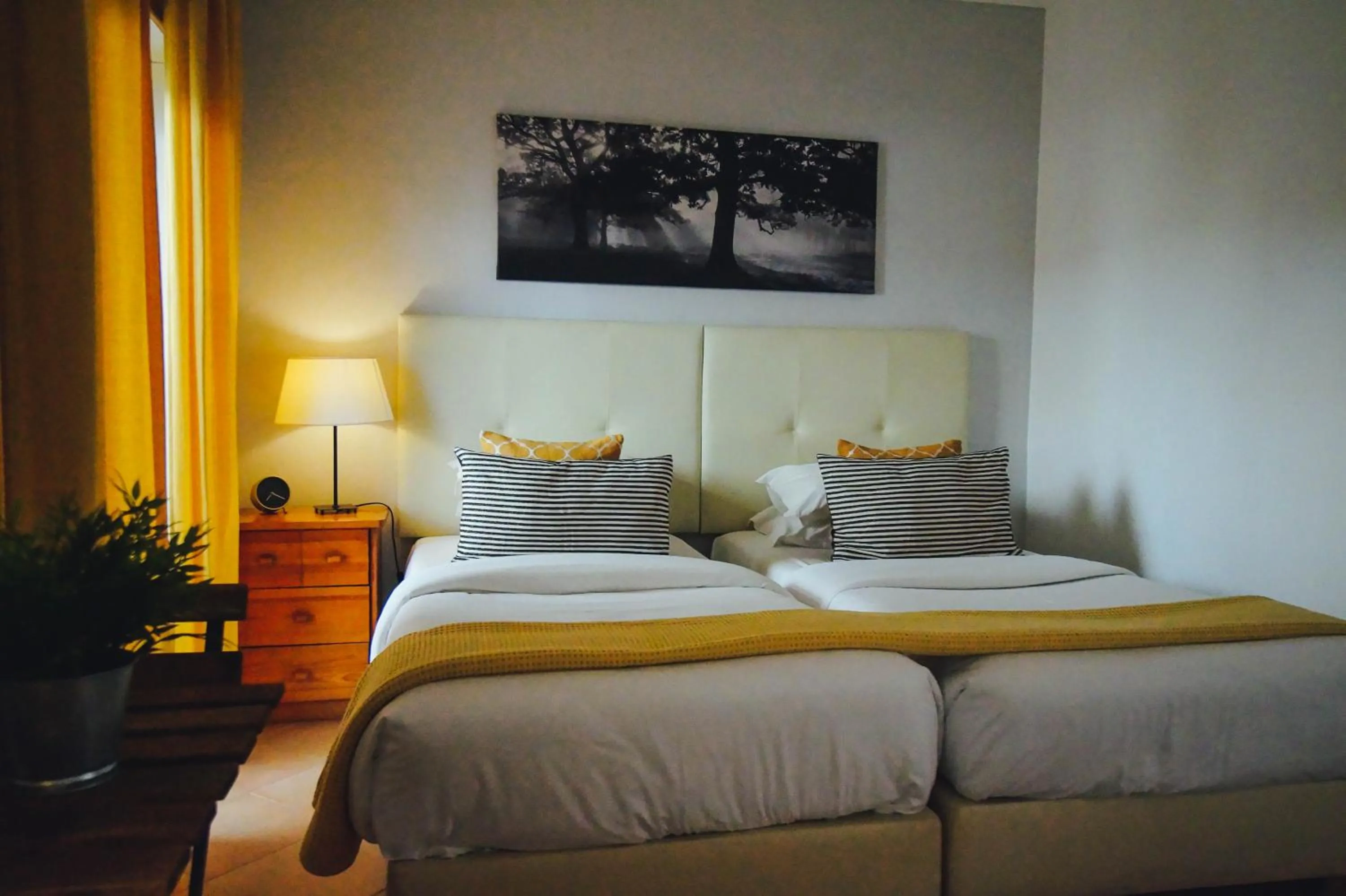 Decorative detail, Bed in Oasis Beach Apartments