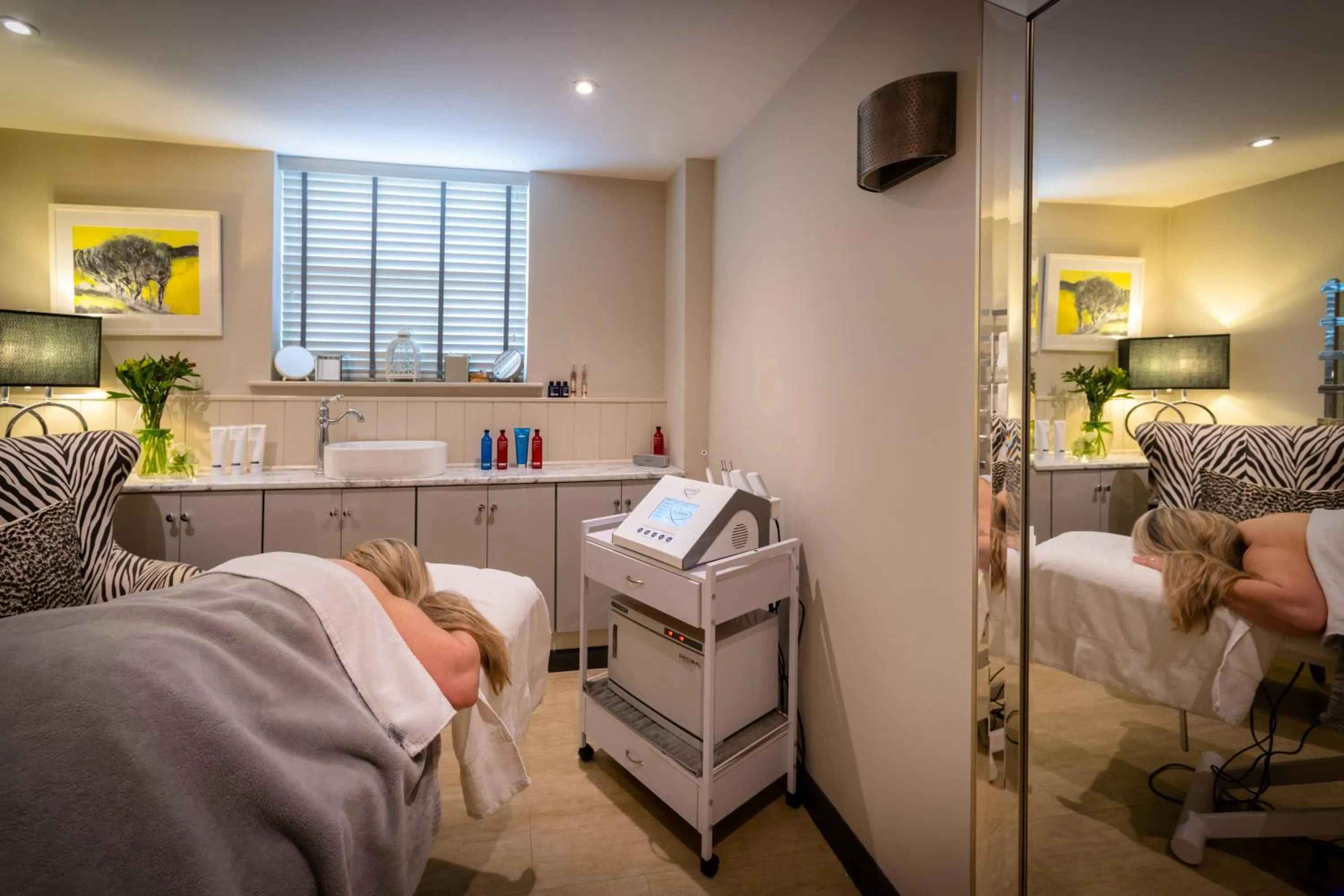 Massage, Bed in Luttrell Arms