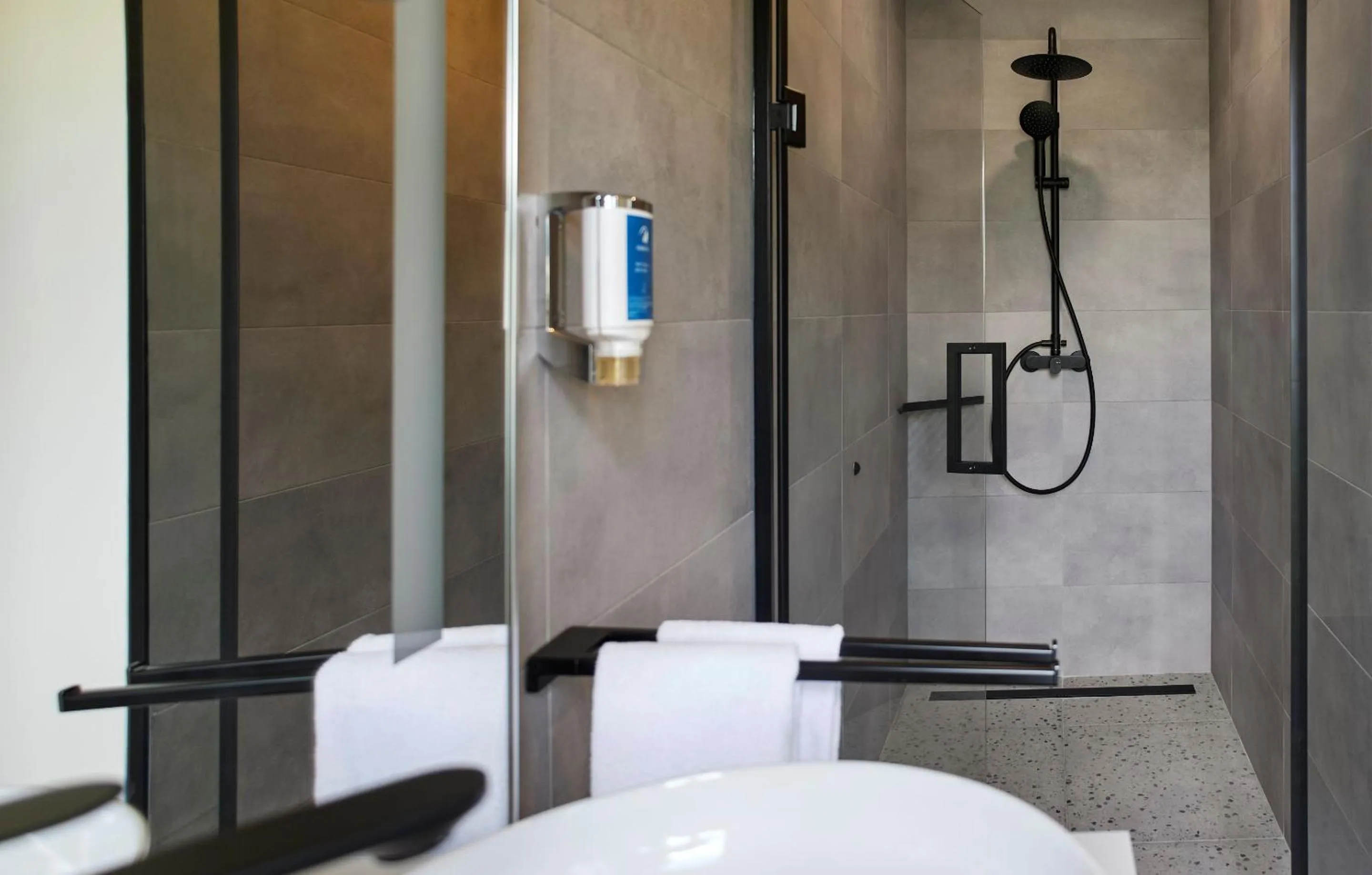 Bathroom in ROBINSON QUINTA DA RIA - All Inclusive