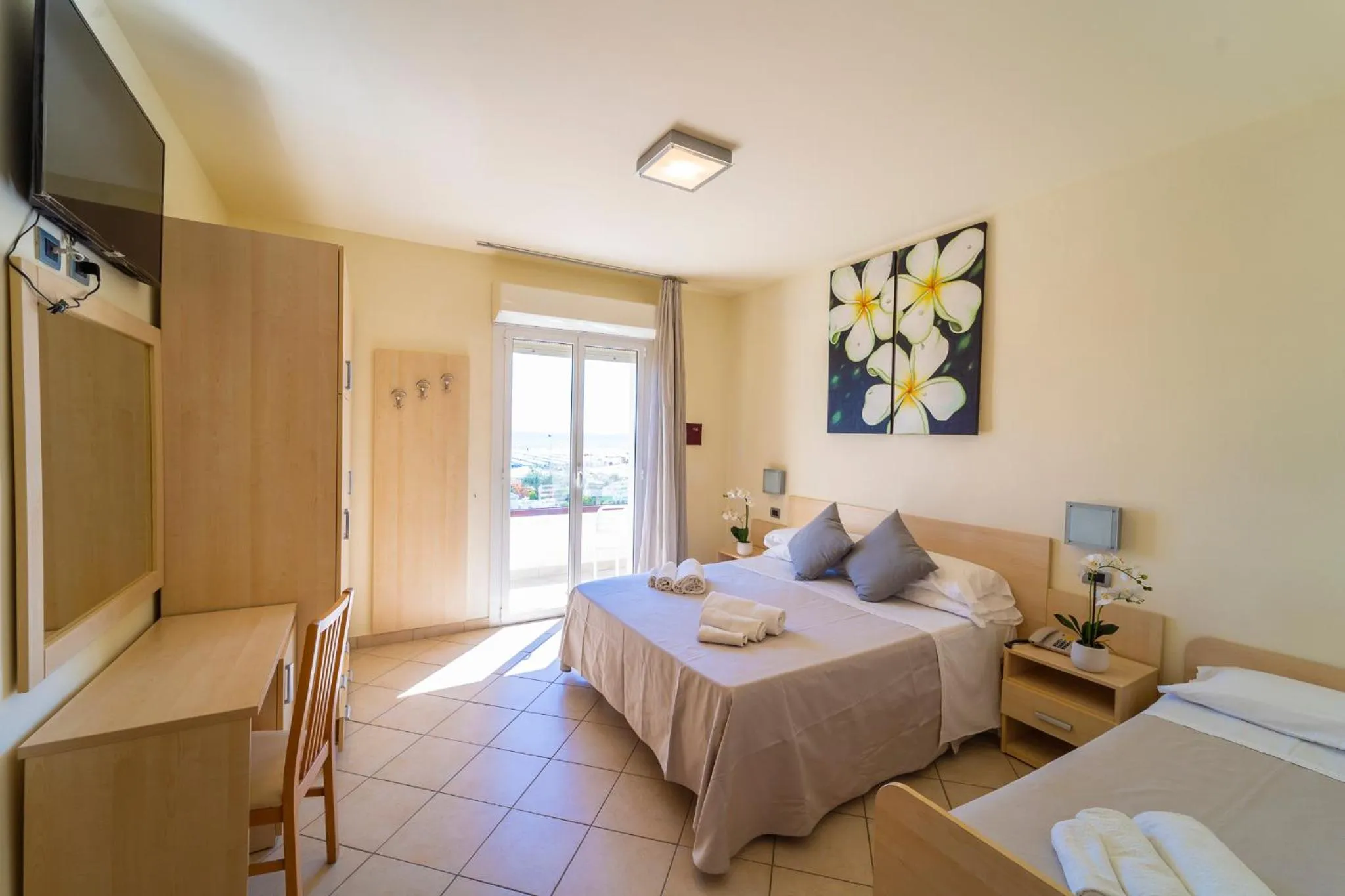 Bedroom, Bed in Melody Hotel