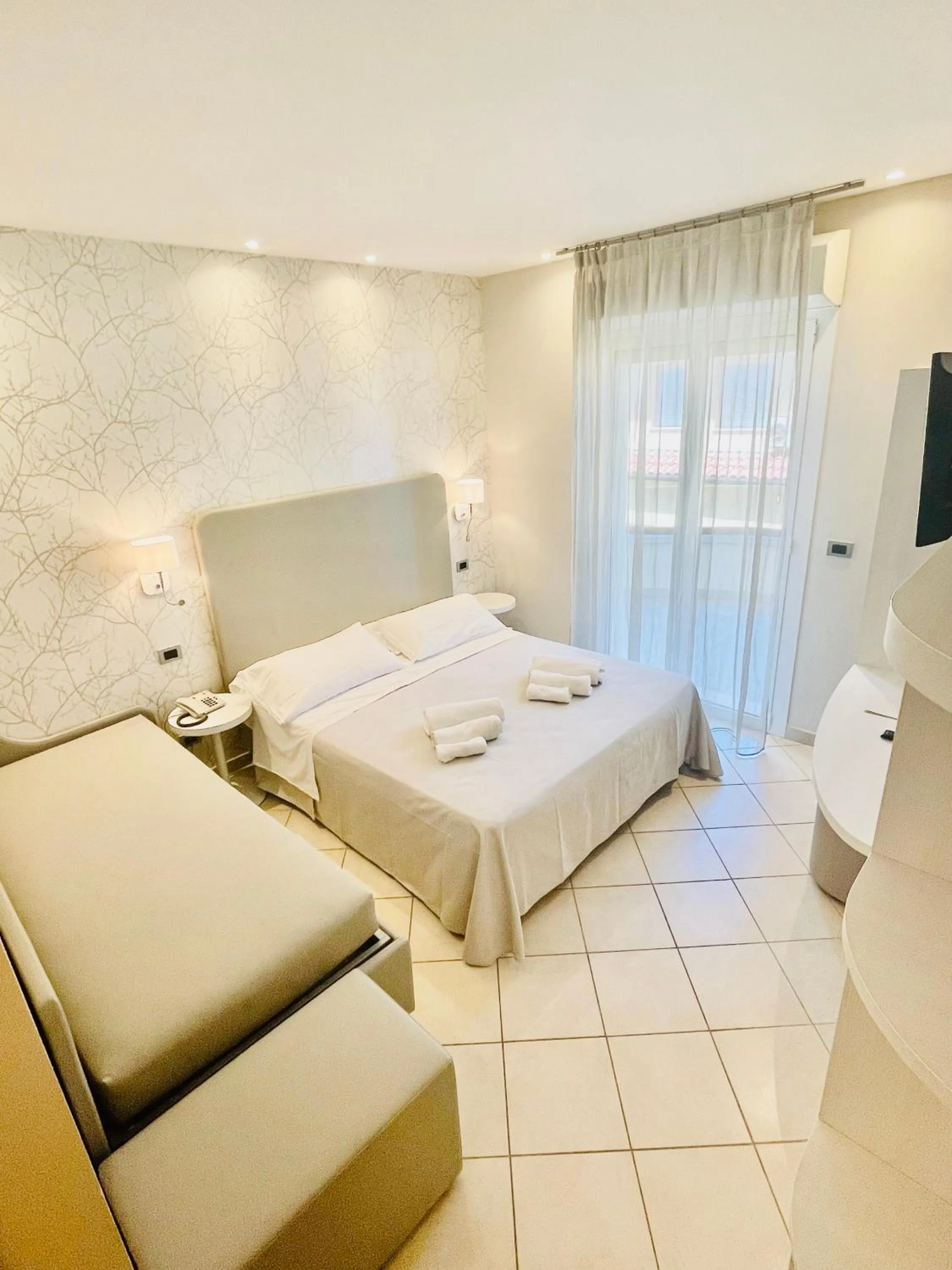 Photo of the whole room, Bed in Melody Hotel