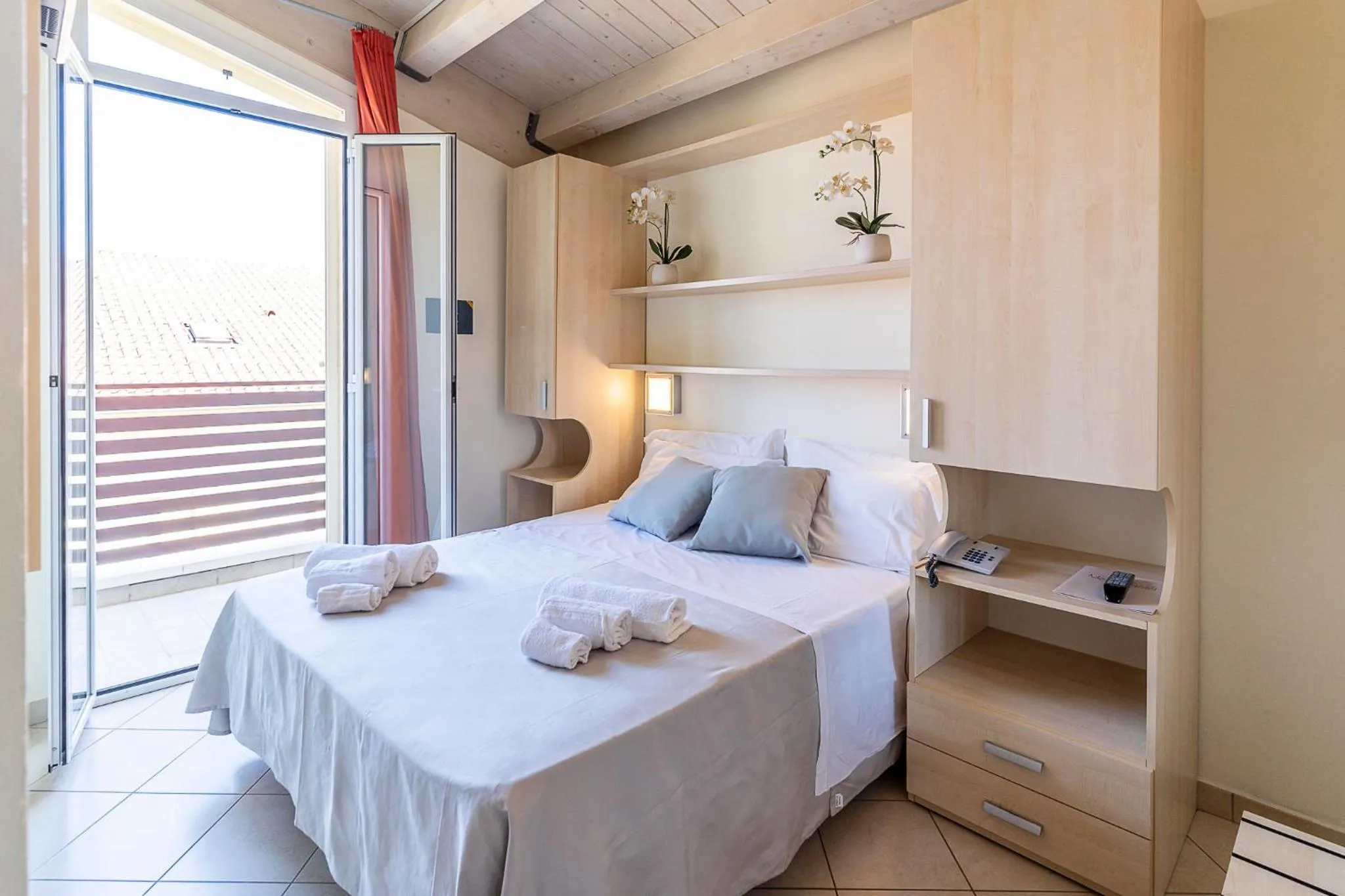 Bedroom, Bed in Melody Hotel