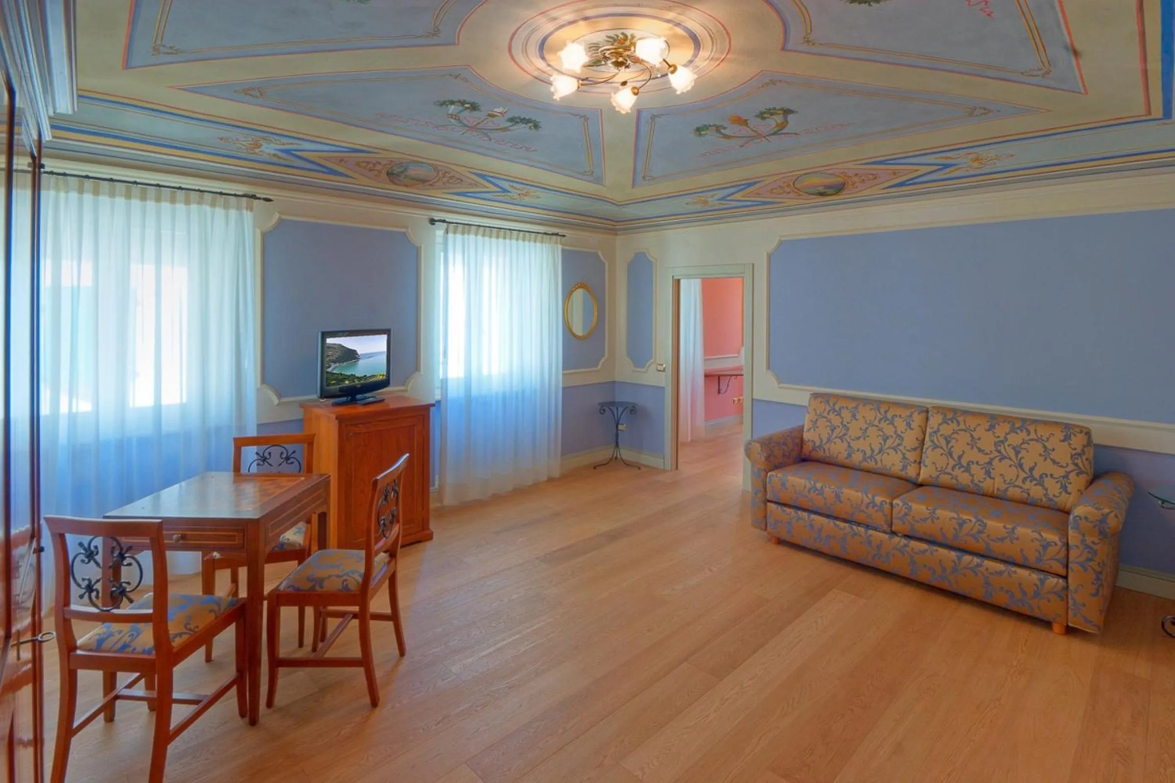 Seating area in Il Vicolo Relais